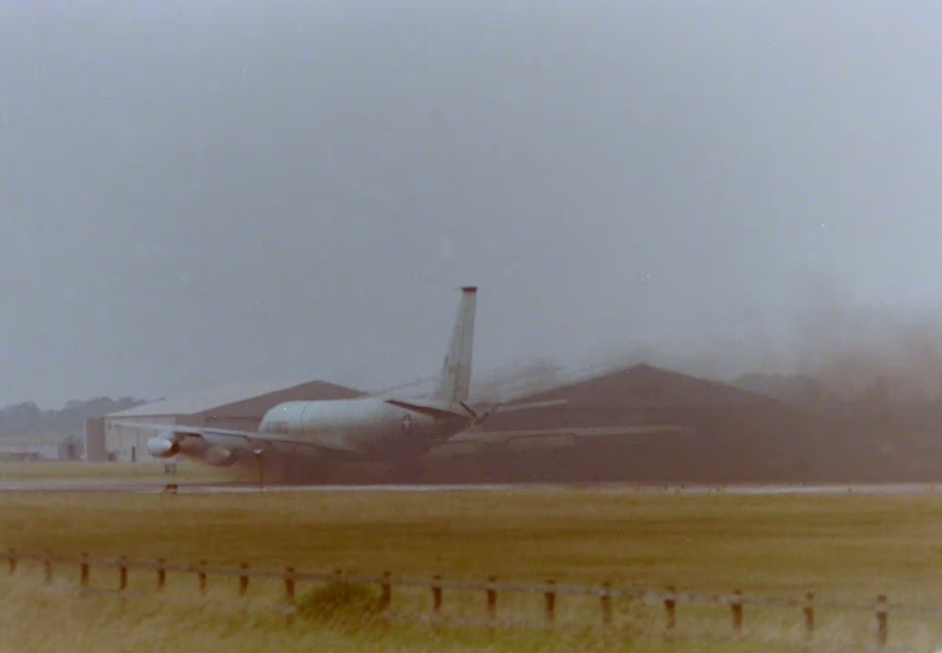 Unidentified — Aircraft