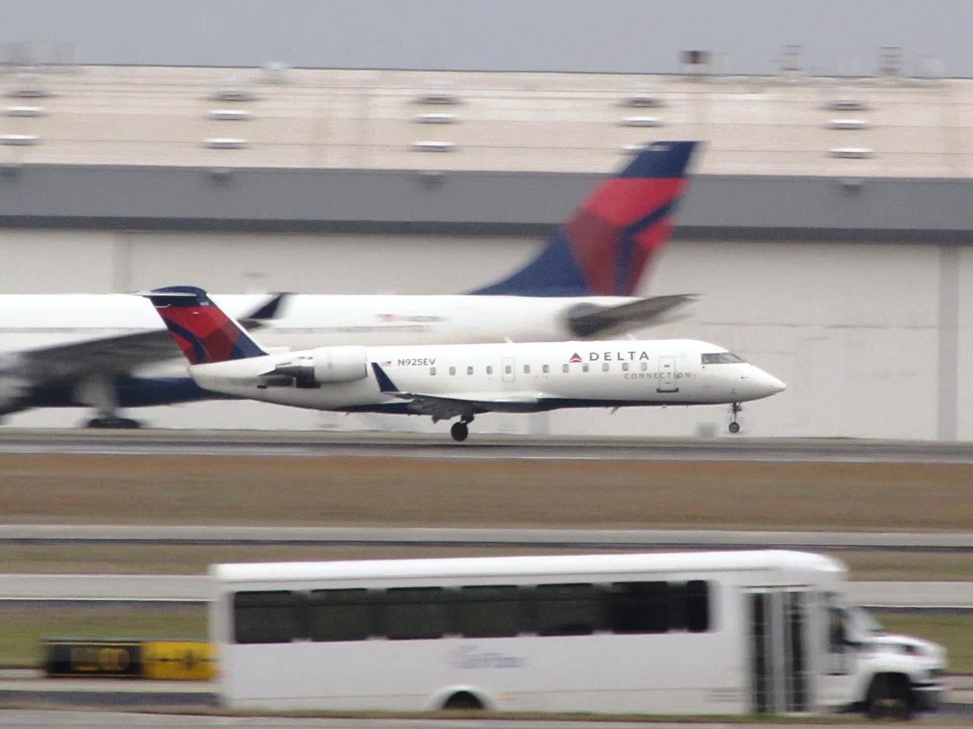 N925EV — Bombardier