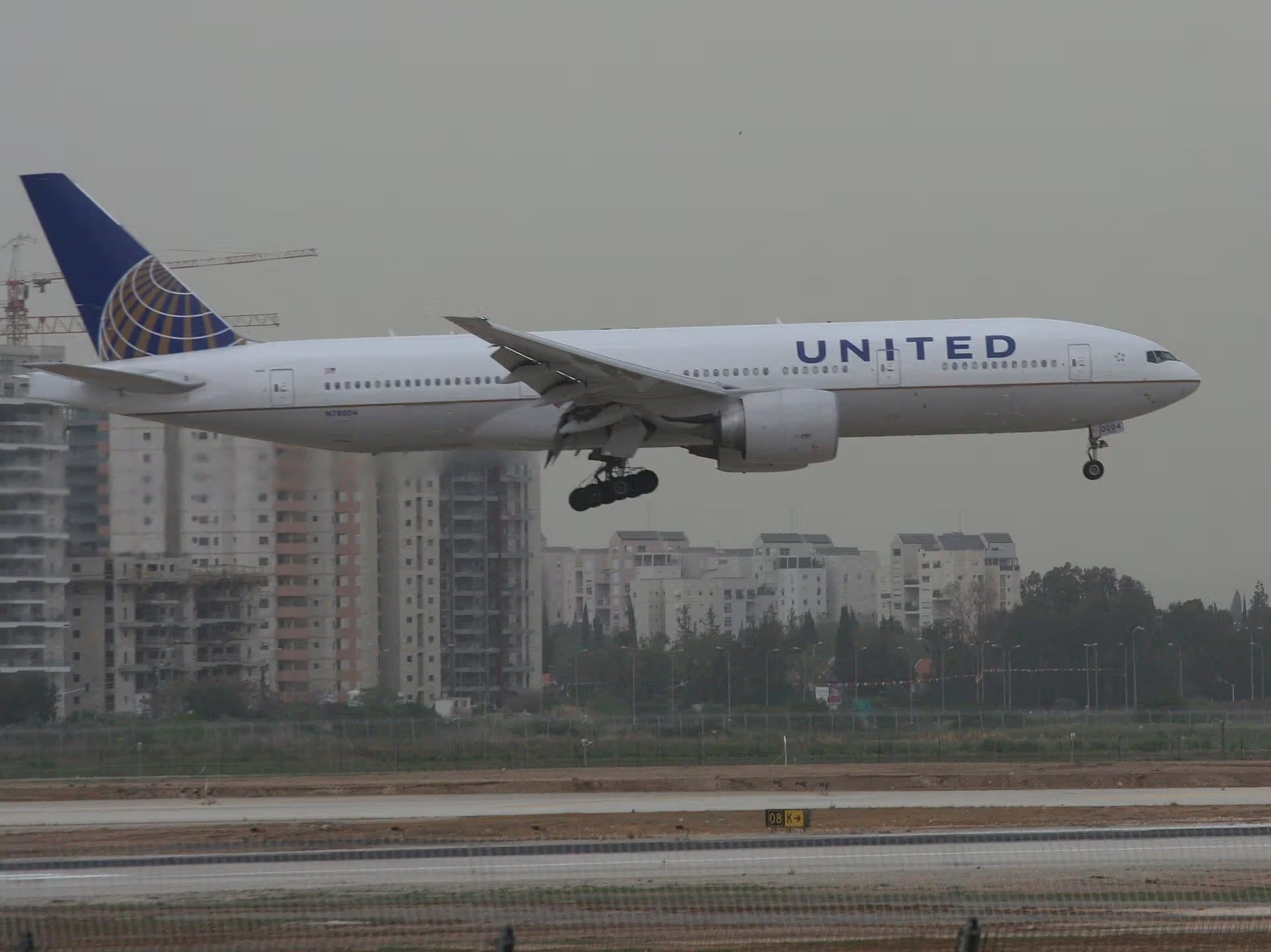 N78004 — Boeing