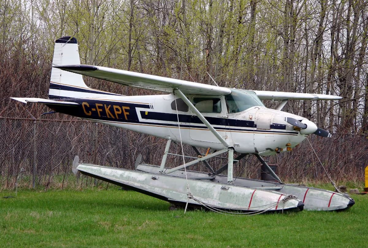 C-FKPF — Cessna
