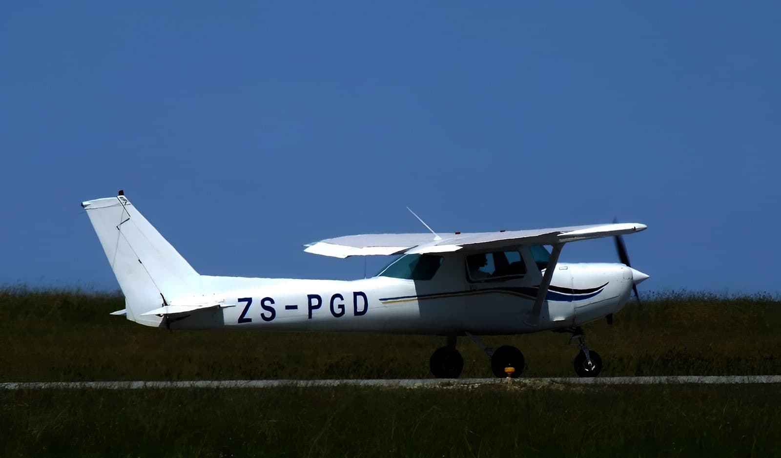 ZS-PGD — Single-engine aircraft