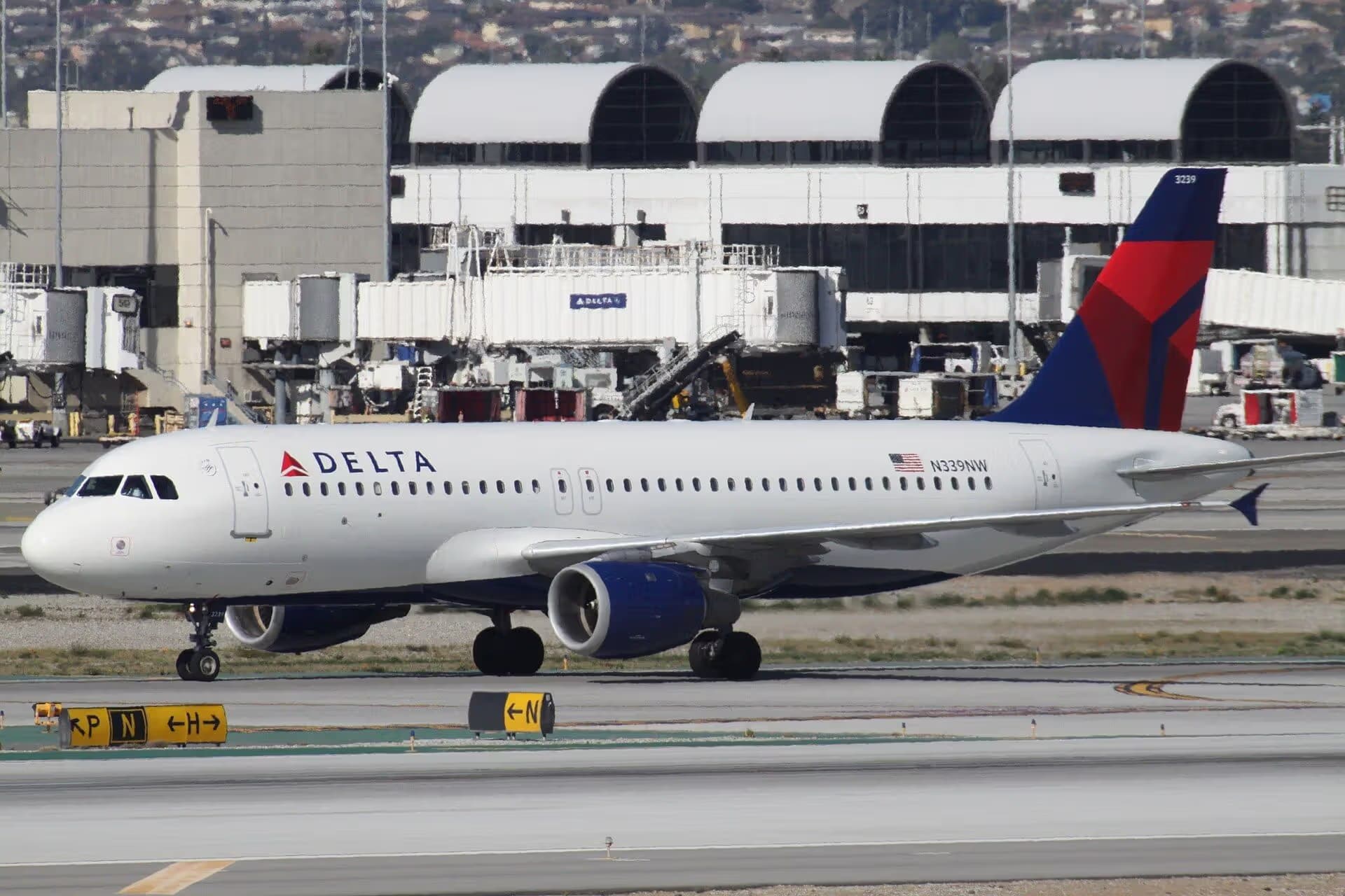 N339NW — Airbus