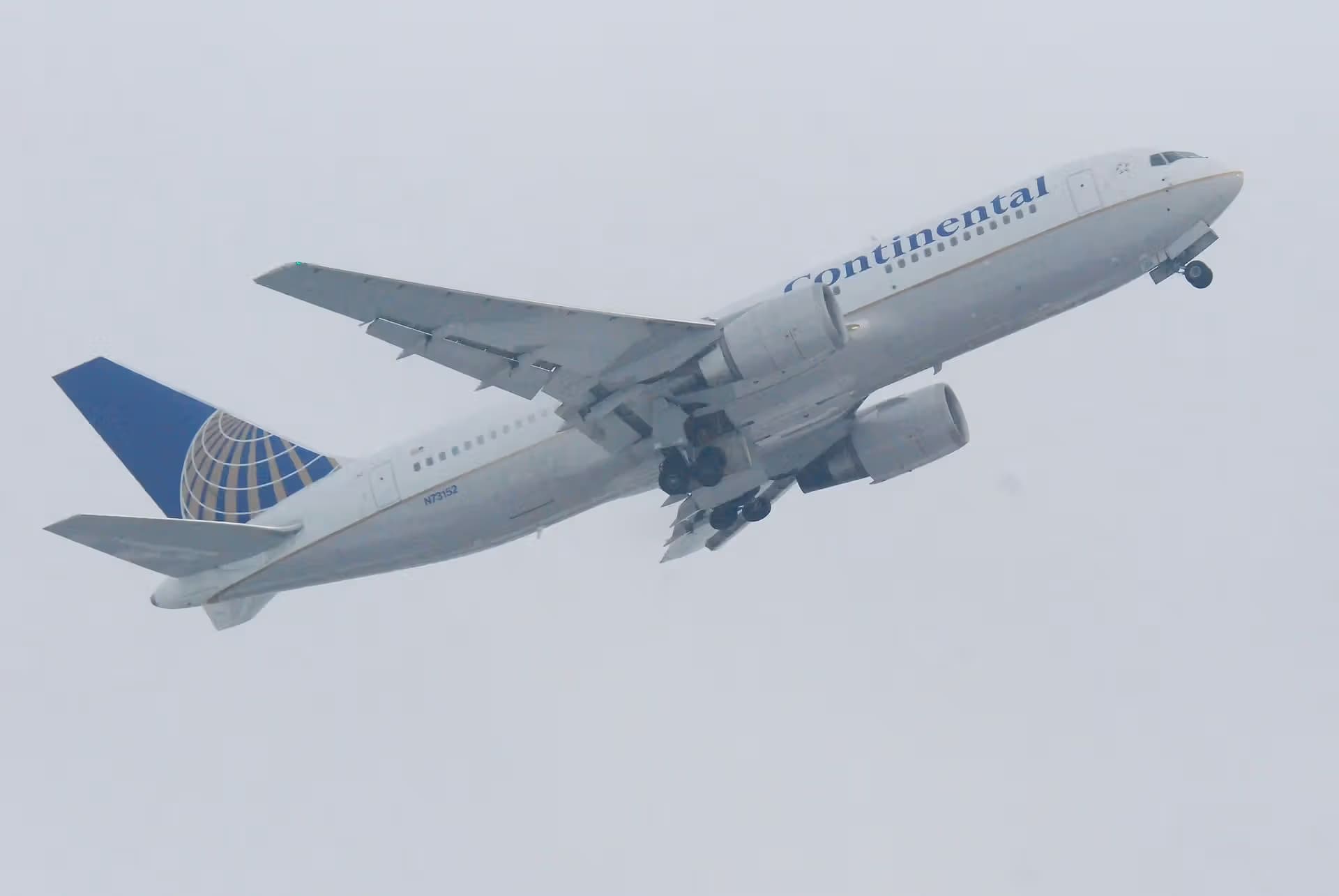N73152 — Boeing