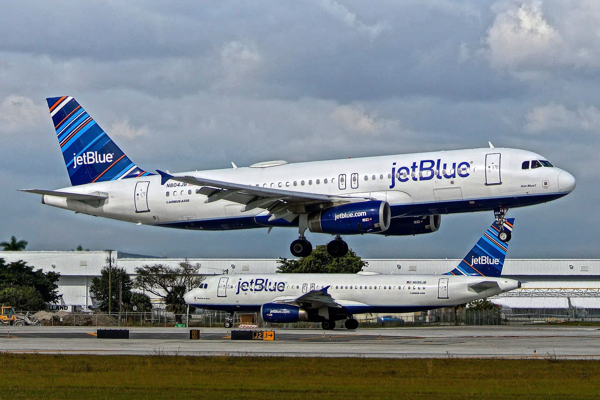 N804JB — Airbus