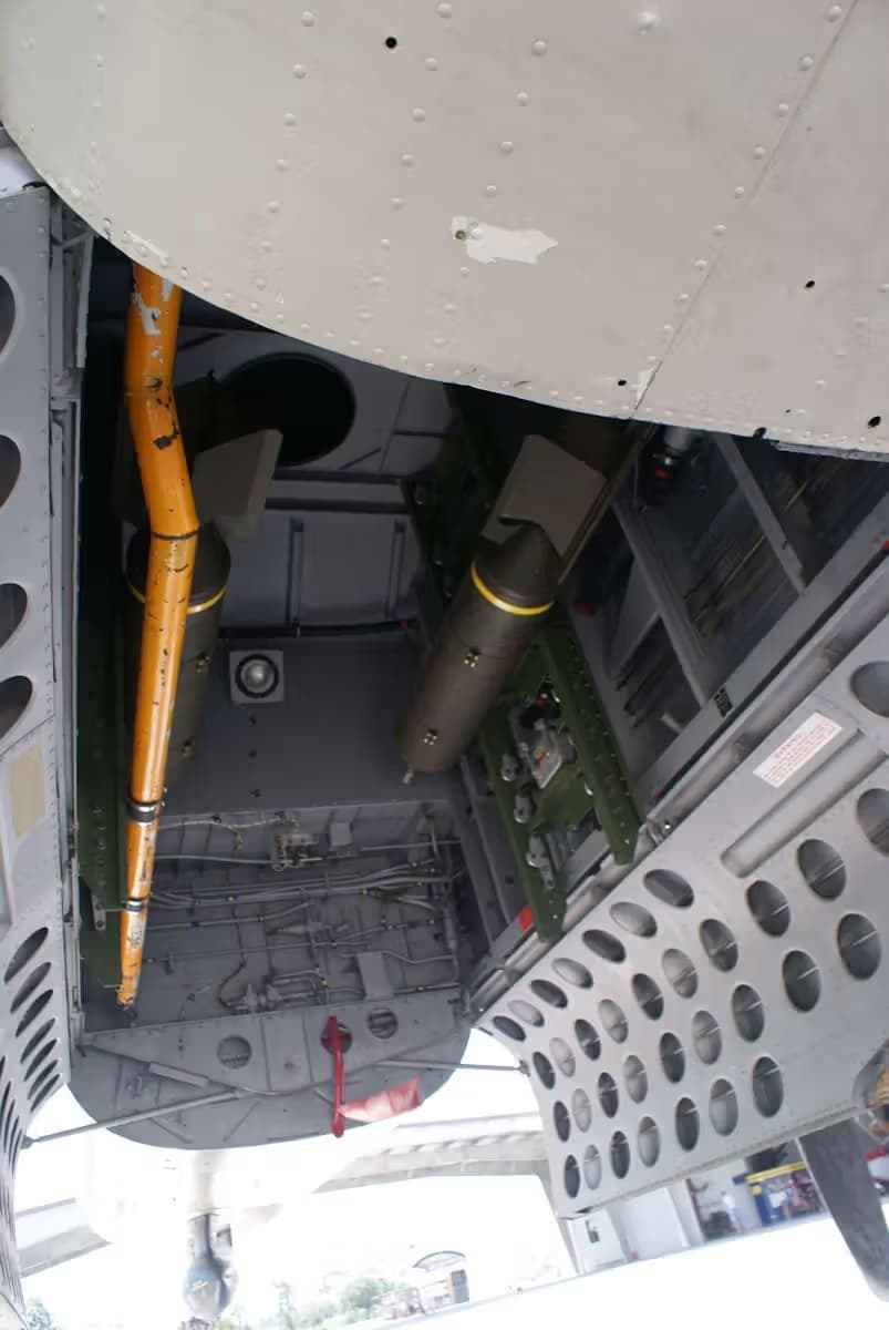 Unidentified — Aircraft