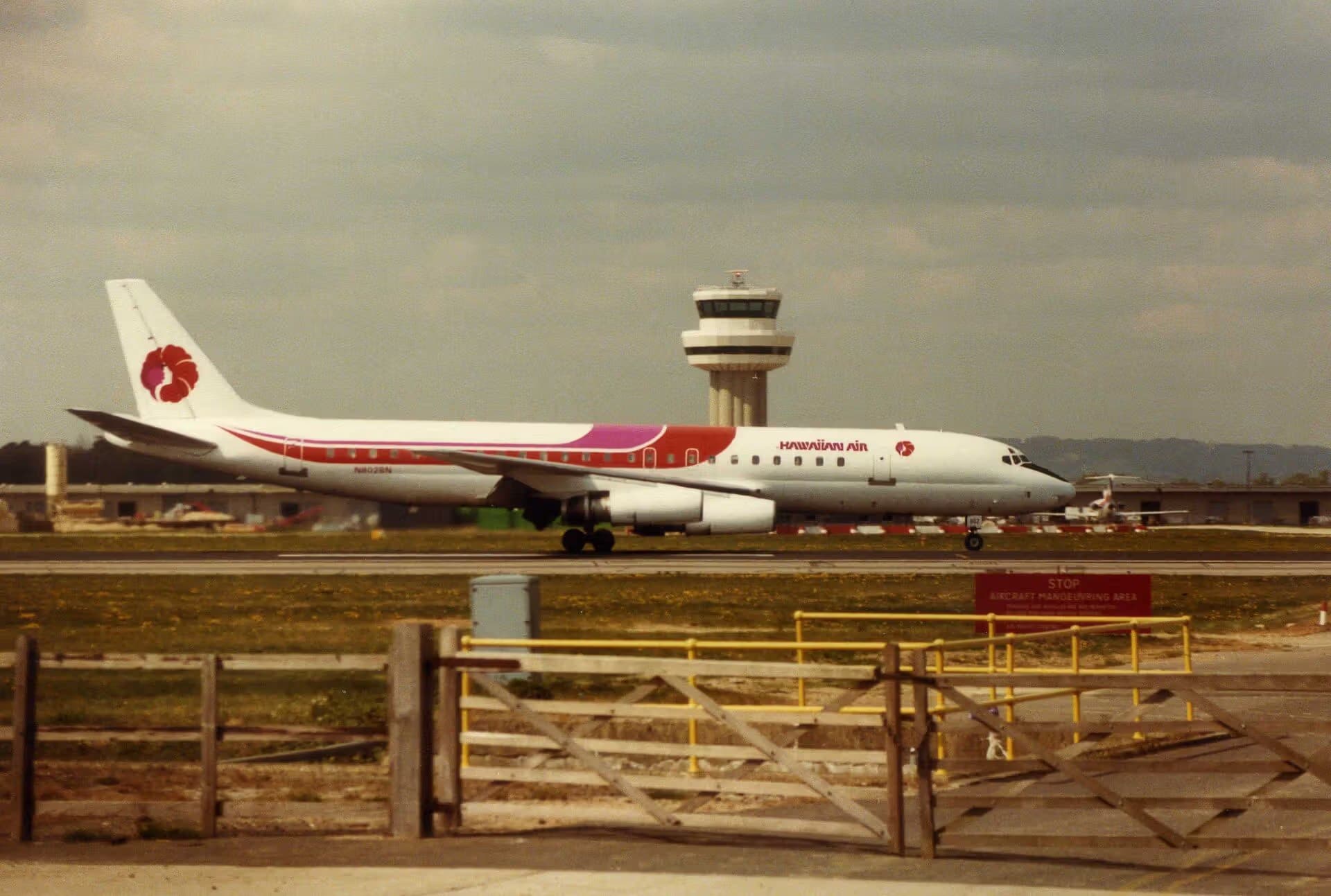 N802BN — Douglas