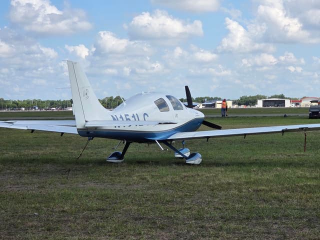 N151LC — Cessna / Columbia LC42-550FG / 350