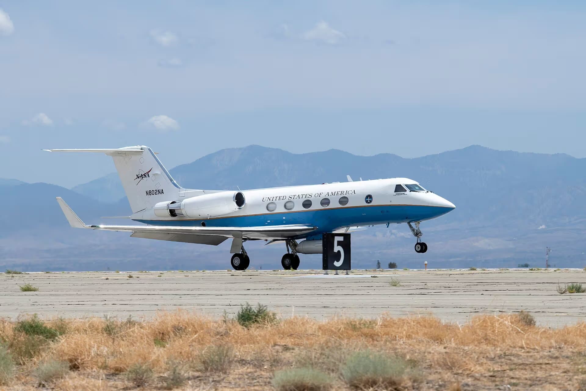 N802NA — Business jet