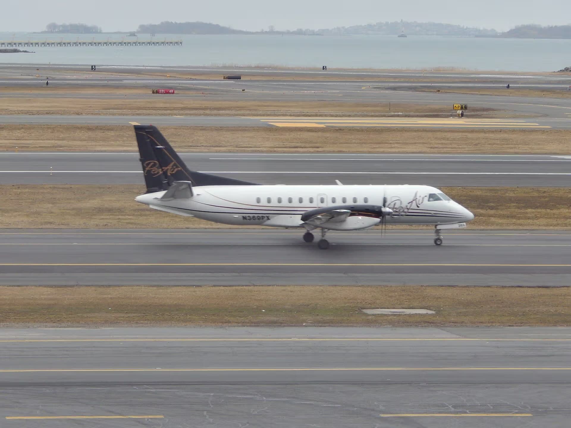 N369PX — Twin-engine aircraft