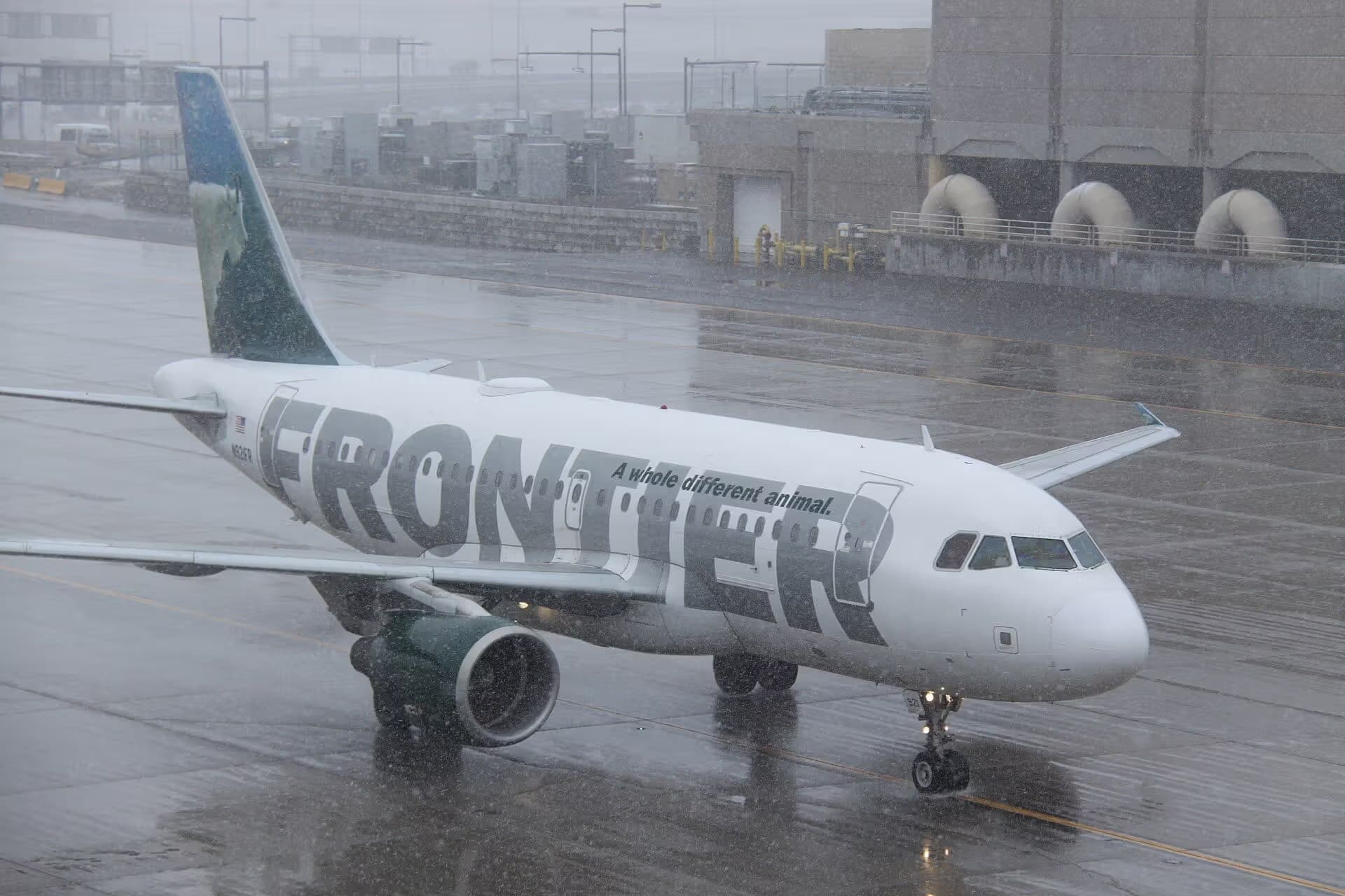 N921FR — Airbus