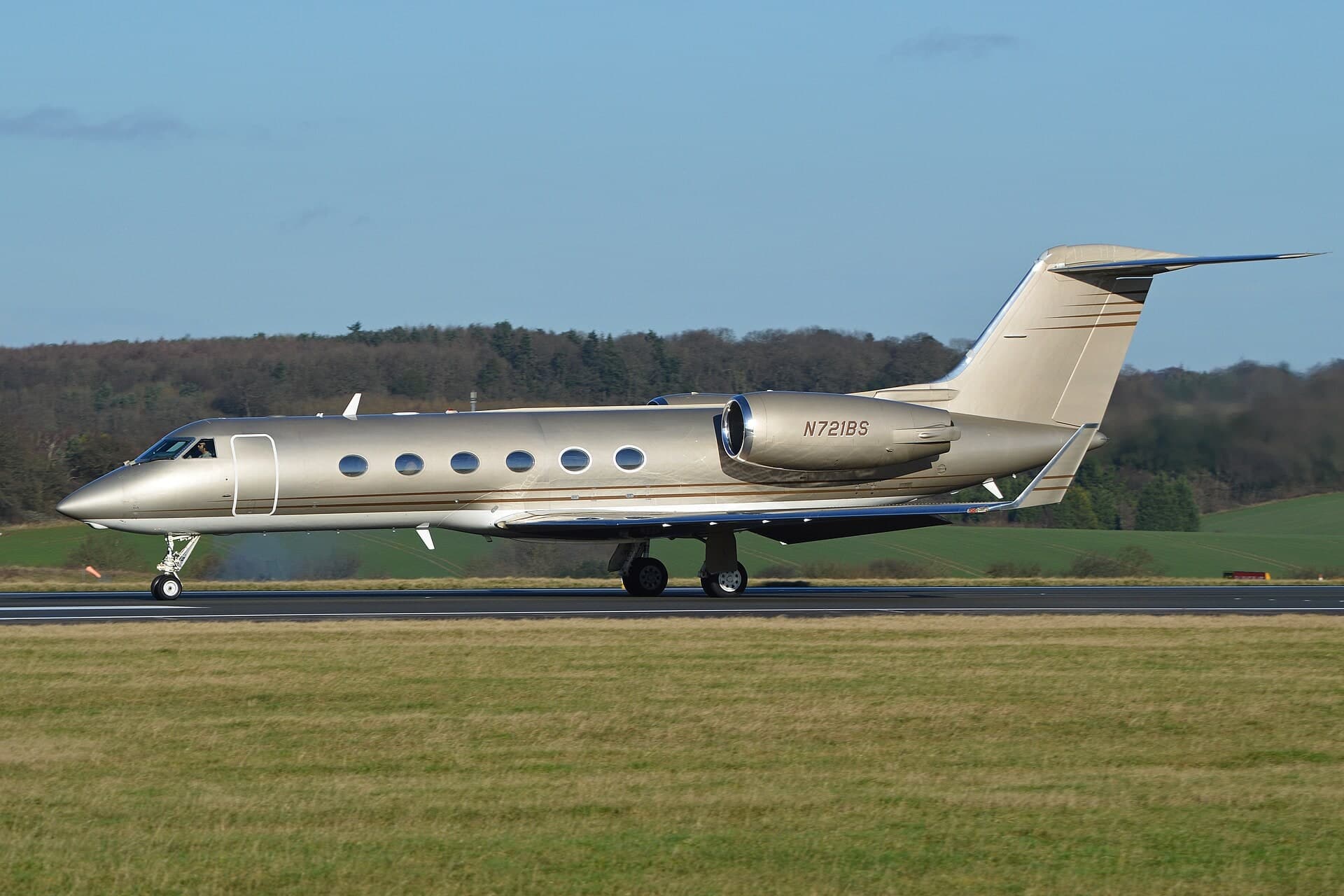 N721BS — Business jet