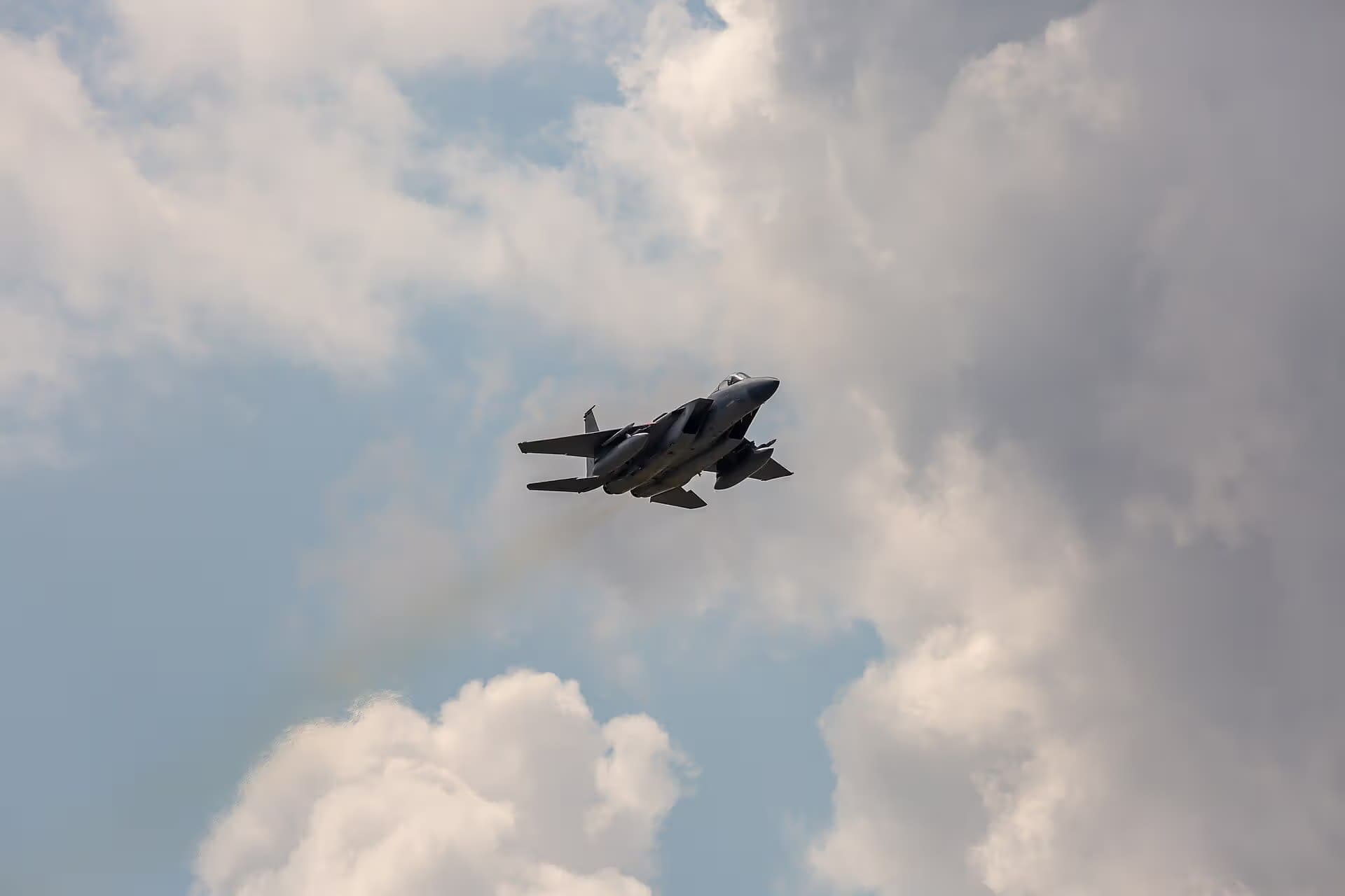 Unidentified — Aircraft