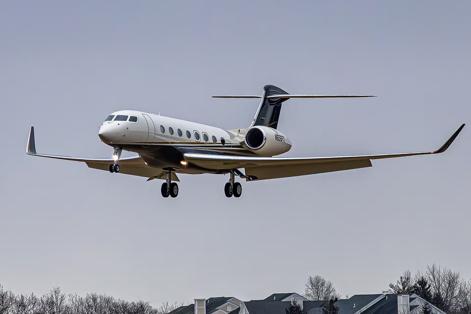 N656FX — Gulfstream