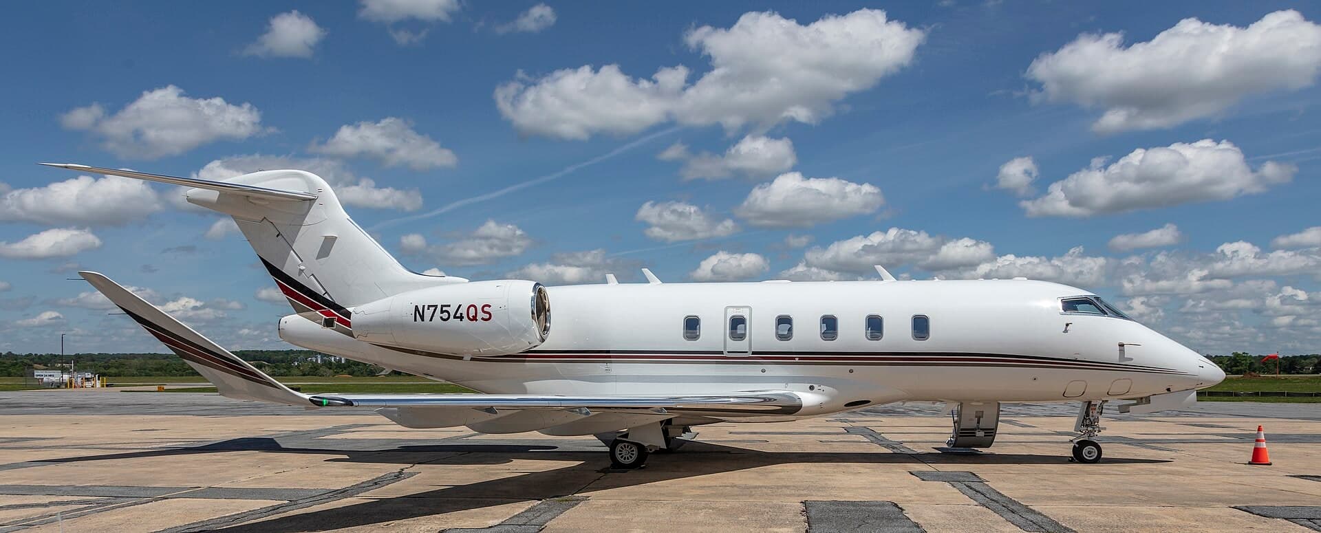 N754QS — Bombardier