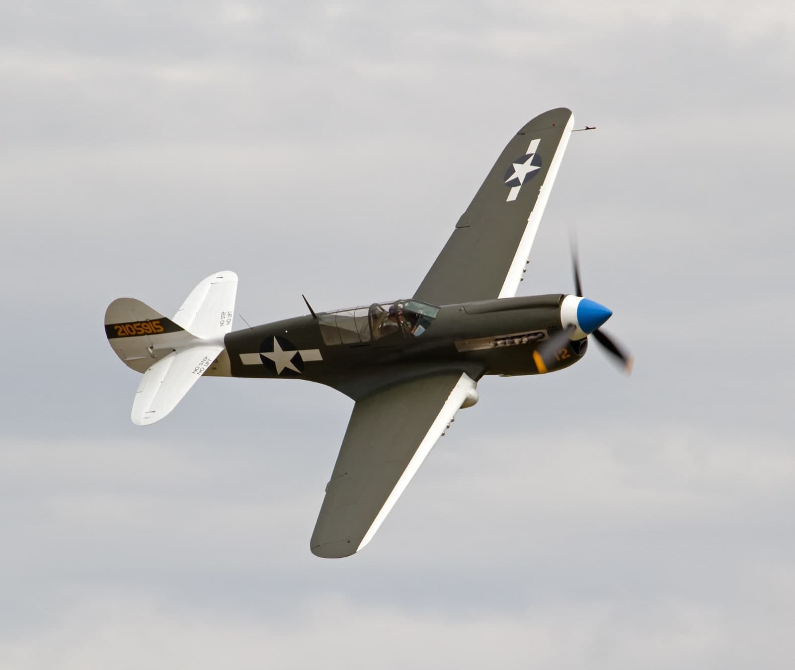 F-AZKU — Warbird