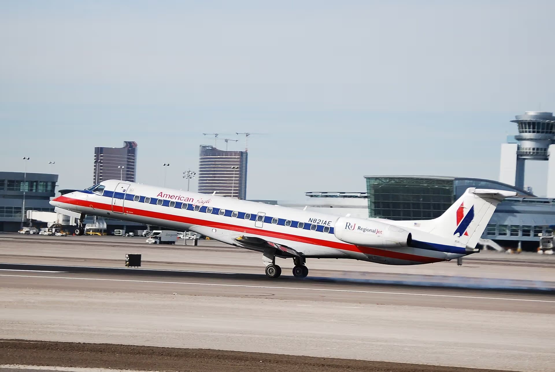 N821AE — Embraer