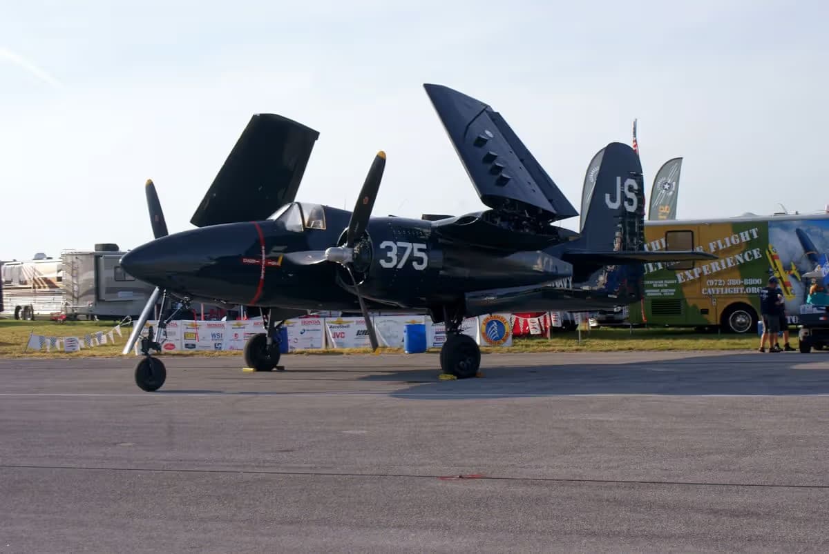 N379AK — Warbird