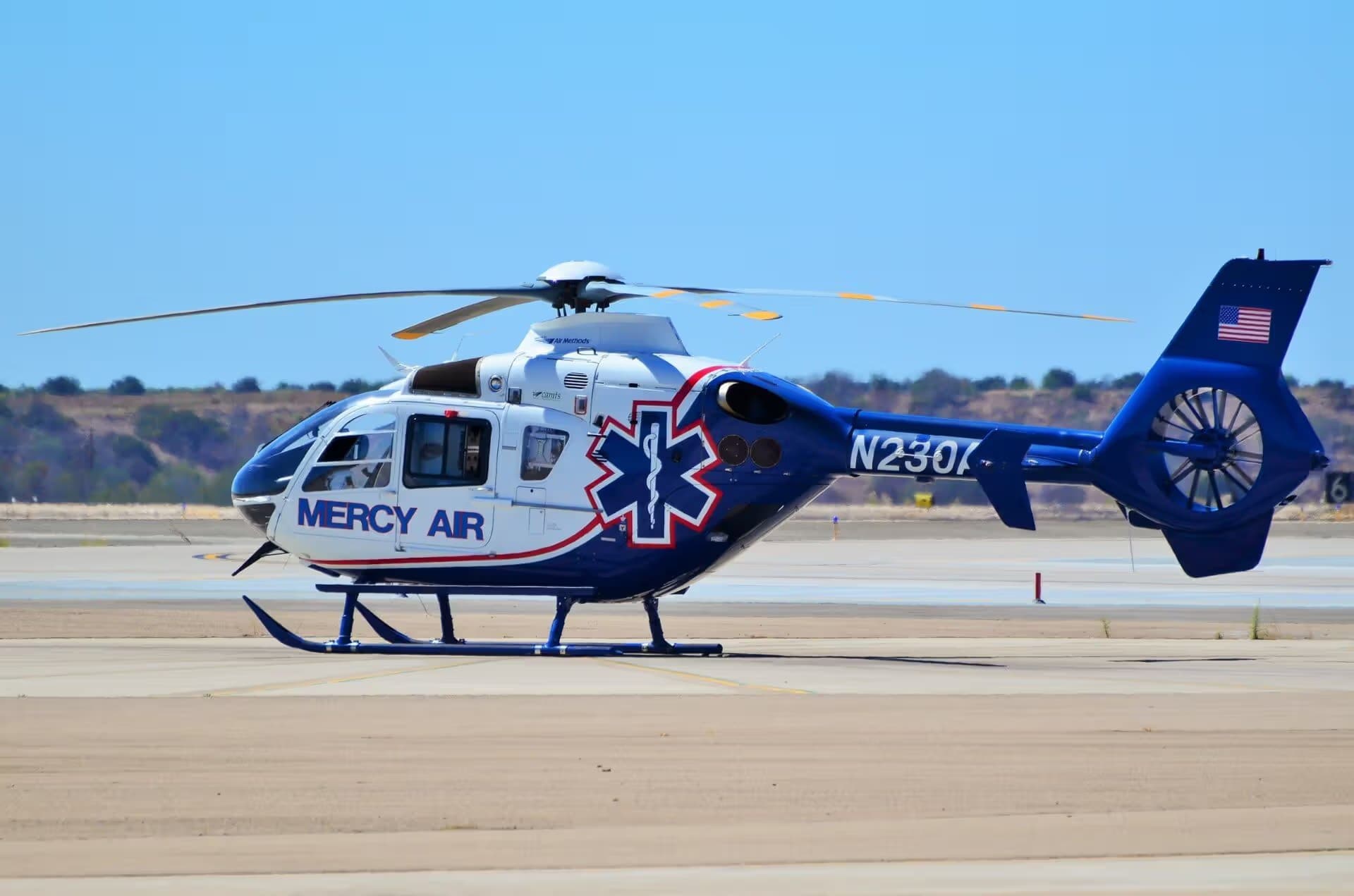 N230AM — Helicopter