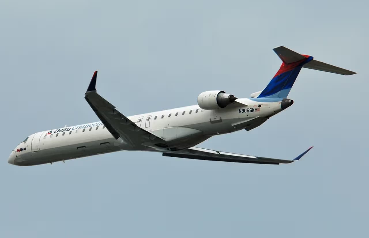 N805SK — Bombardier