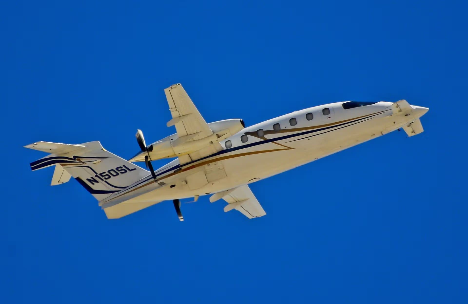 N150SL — Twin-engine aircraft