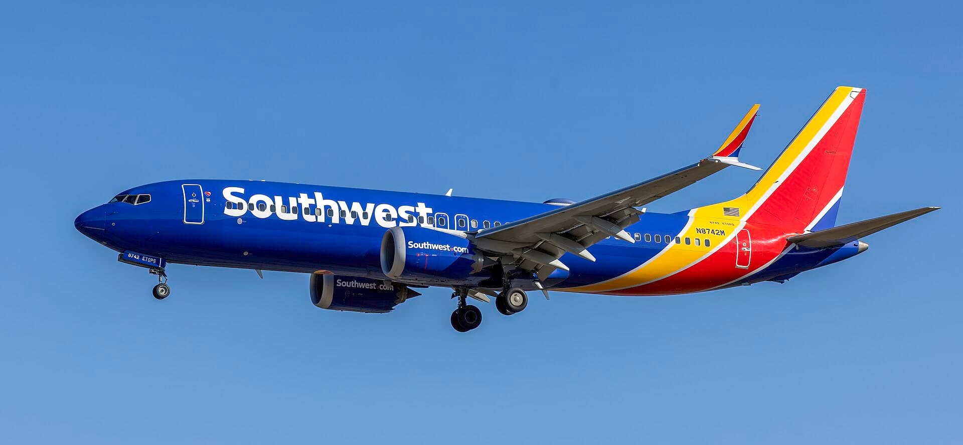 N8742M — Boeing