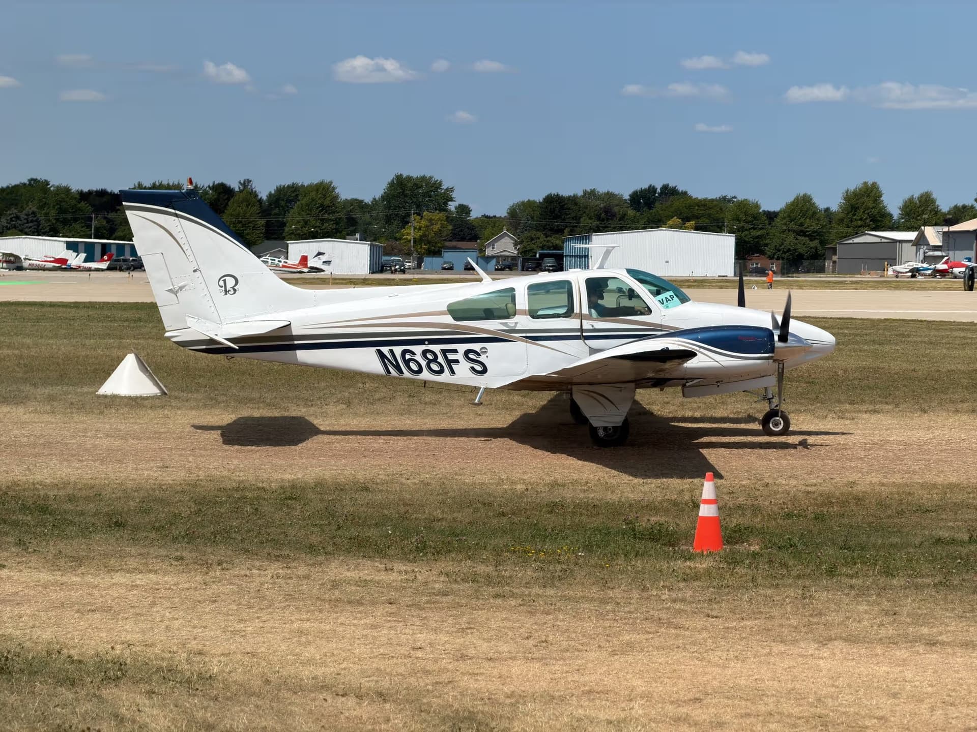 N68FS — 1968 Beechcraft 95-B55 (T42A) at Wittman Regional Airport
