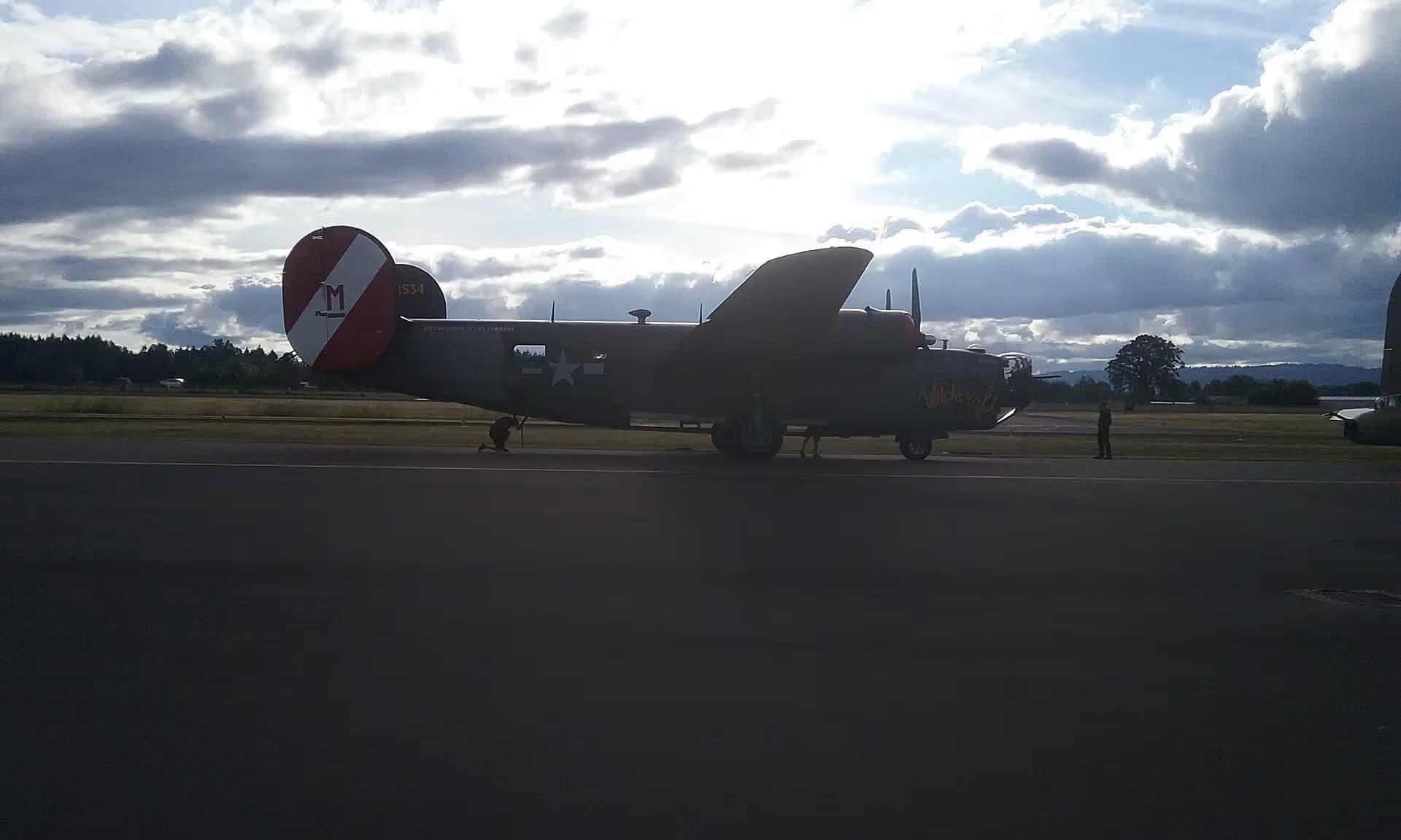 Unidentified — Warbird