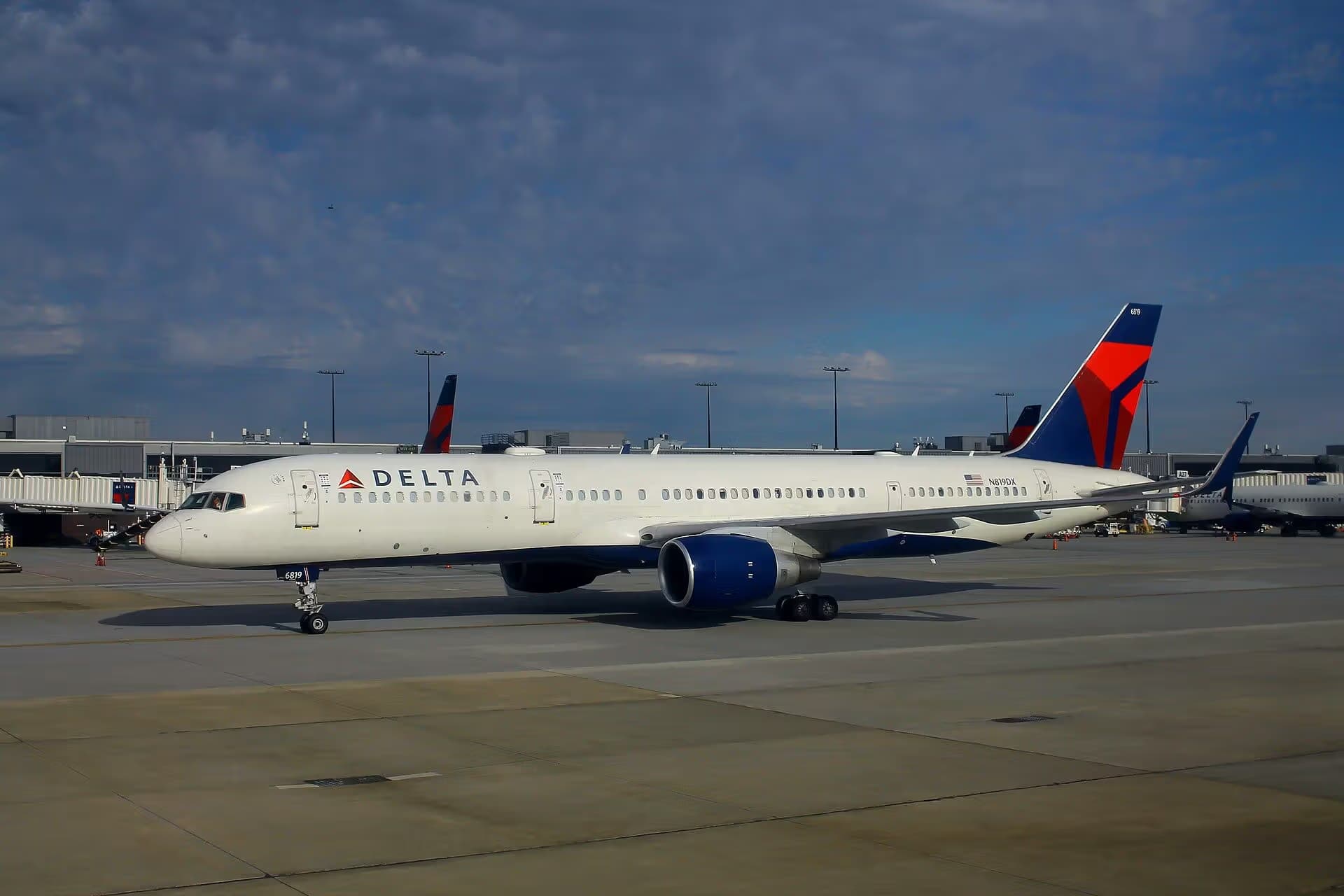 N819DX — Boeing