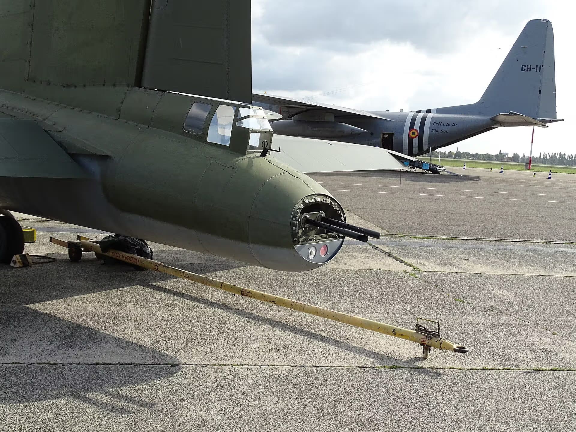Unidentified — Aircraft