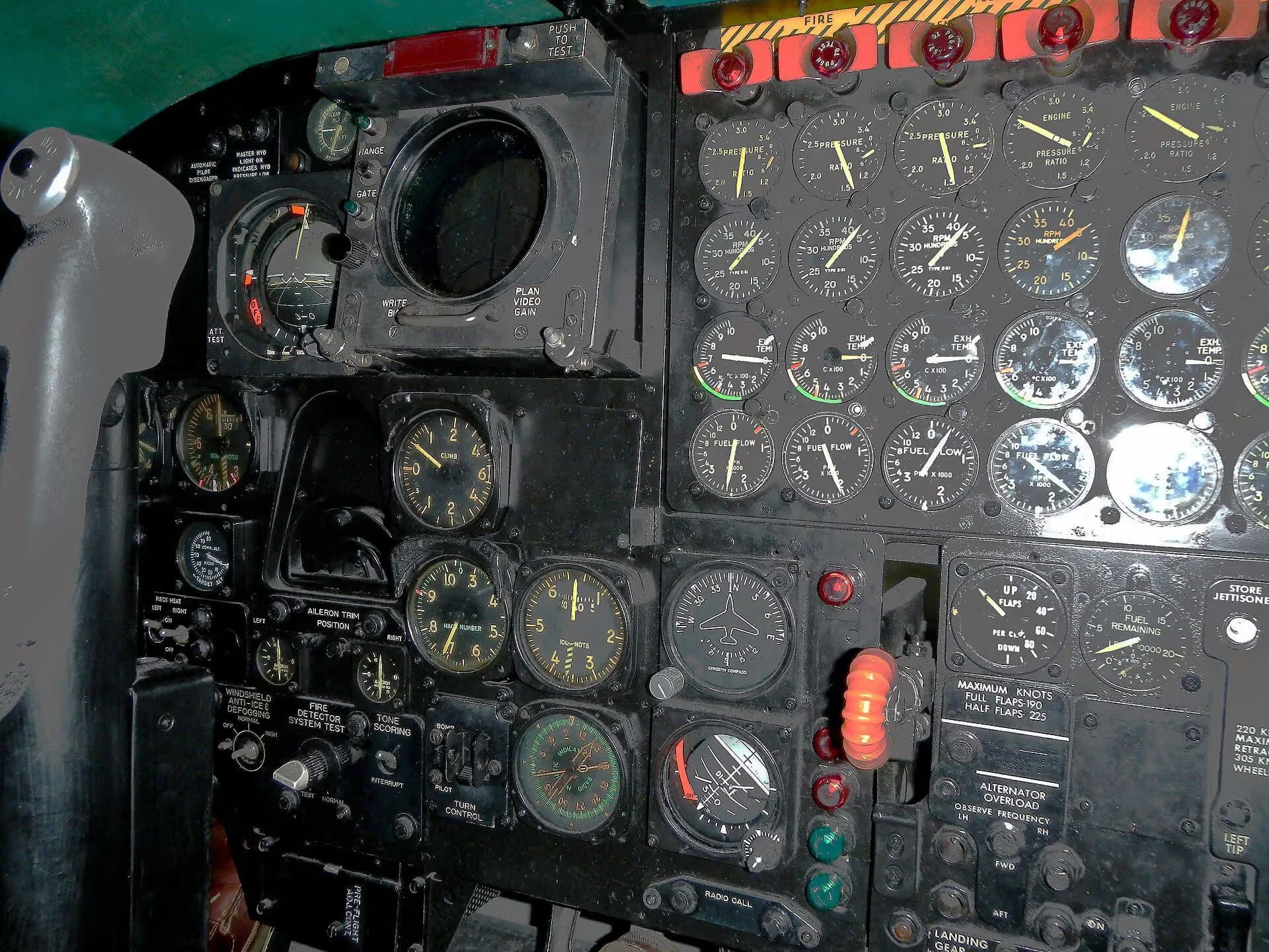 Unidentified — Aircraft