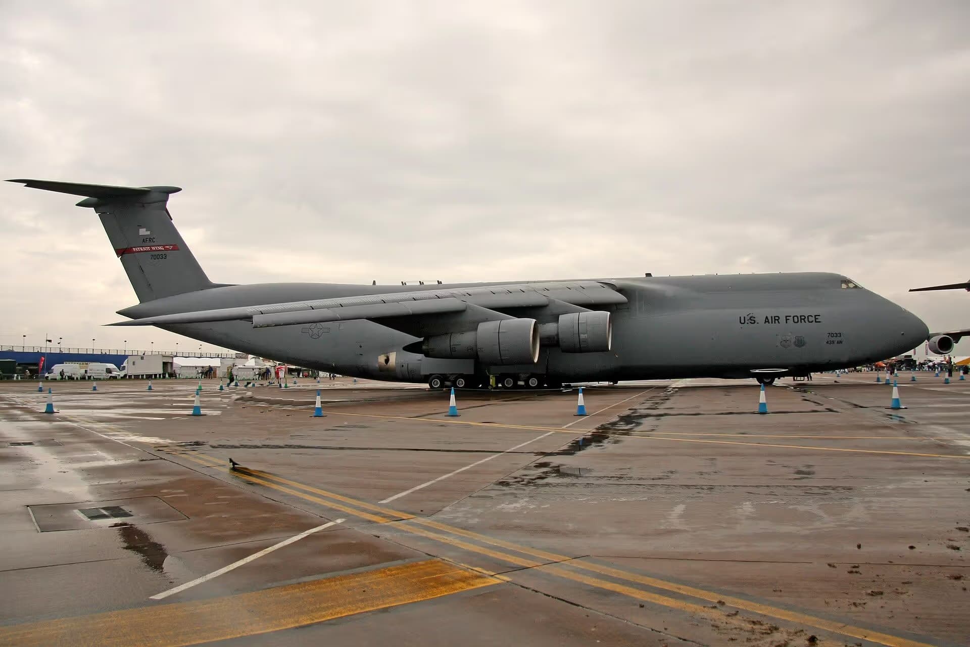 Unidentified — Aircraft