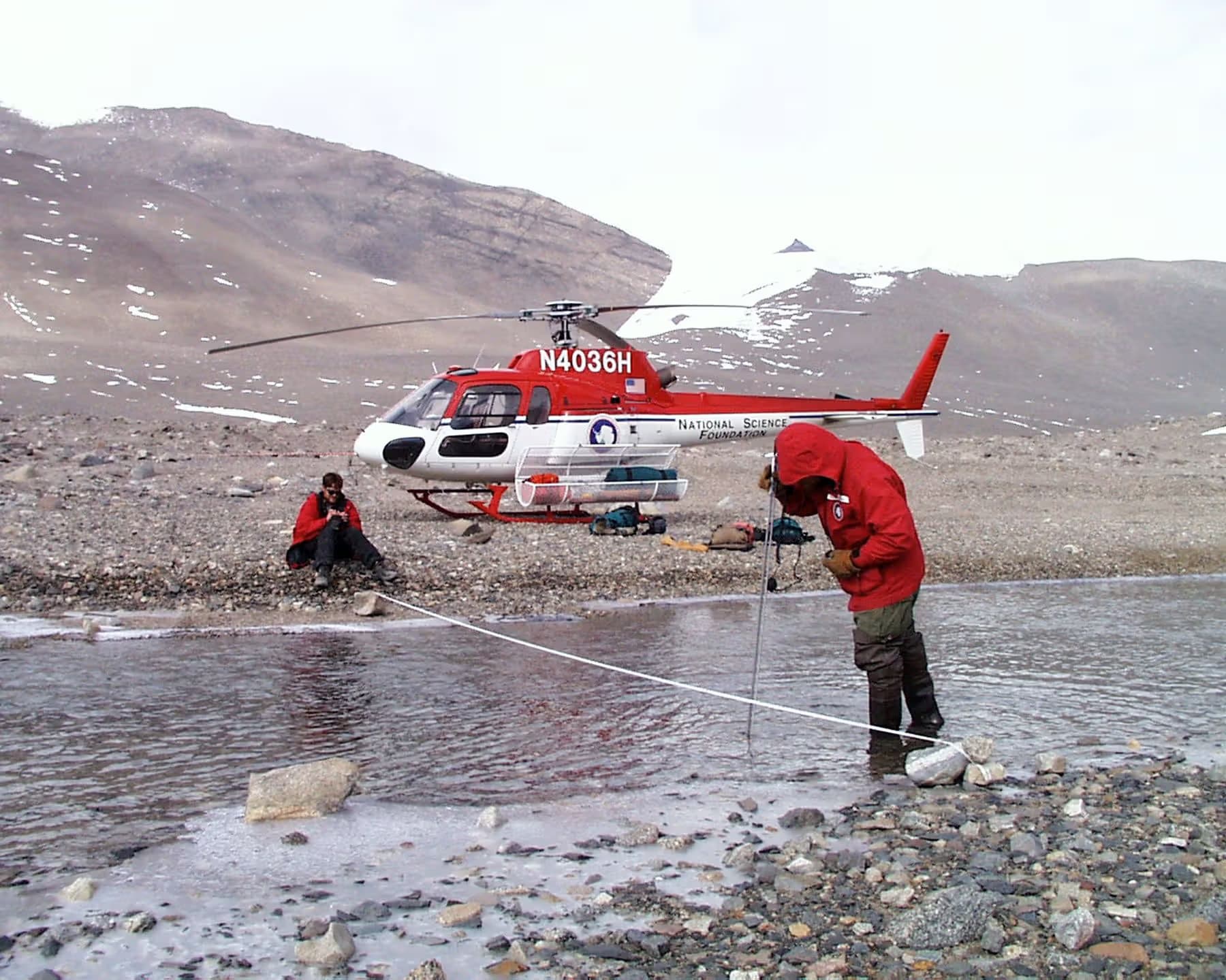 N4036H — Helicopter