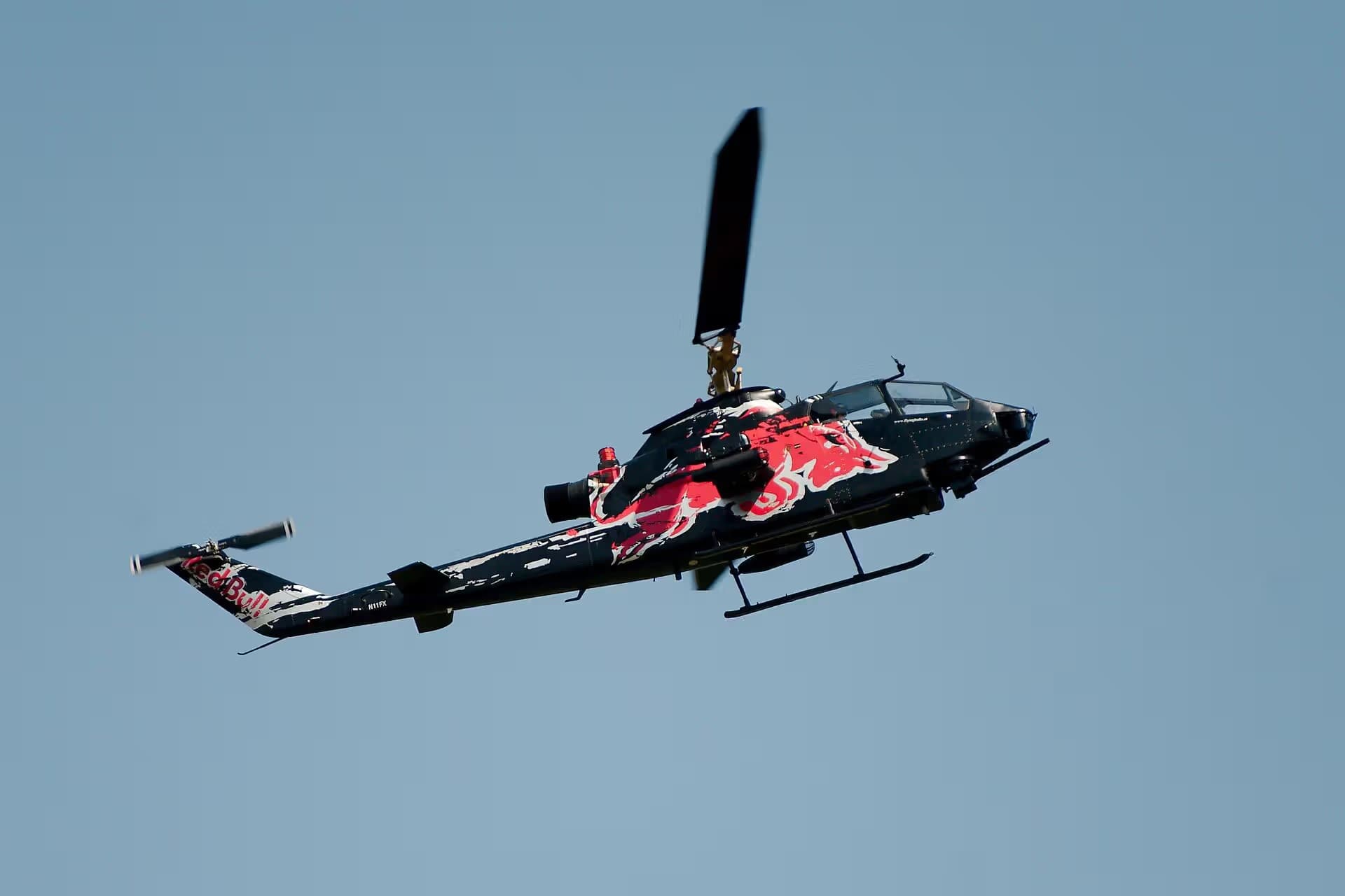 N11FX — Helicopter
