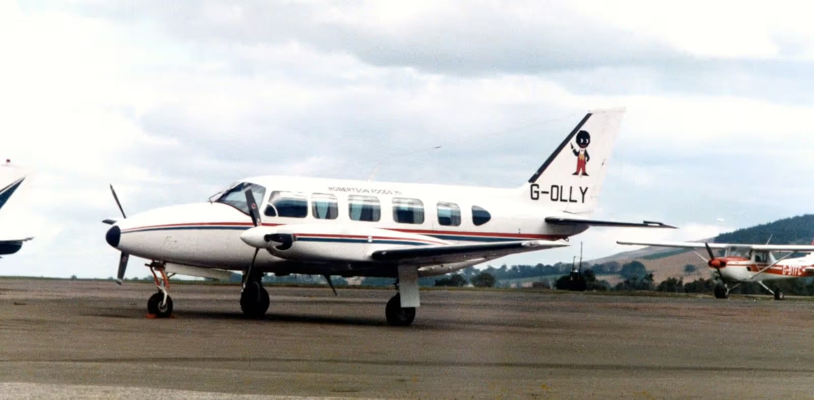 G-OLLY — Piper