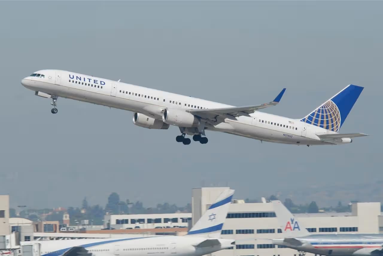 N57862 — Boeing