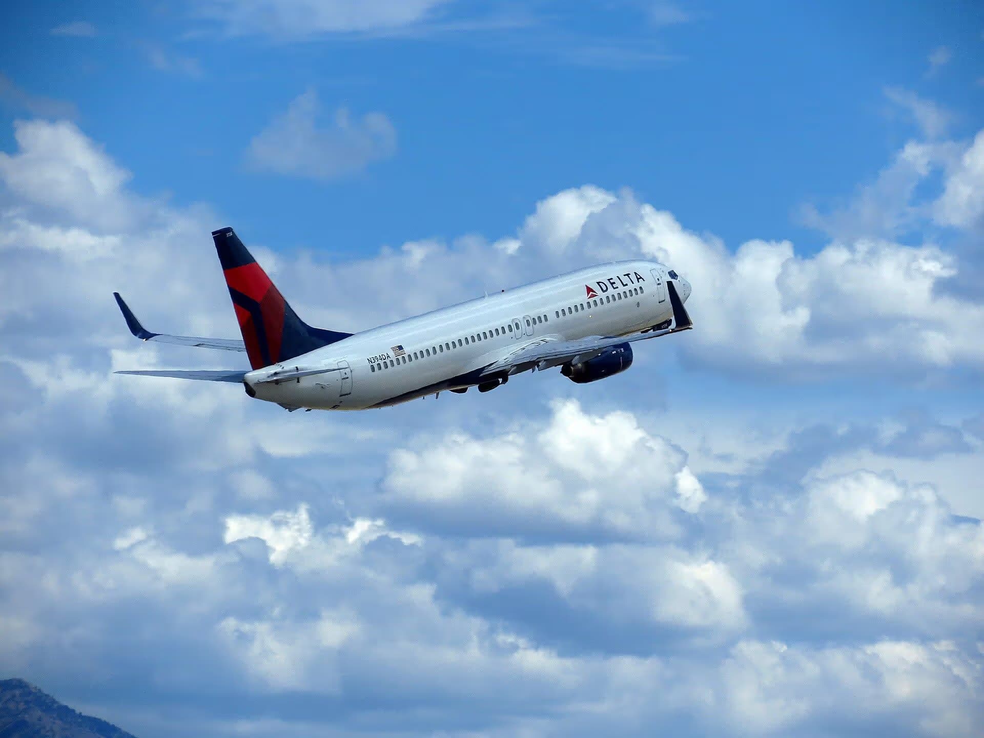 N394DA — Boeing