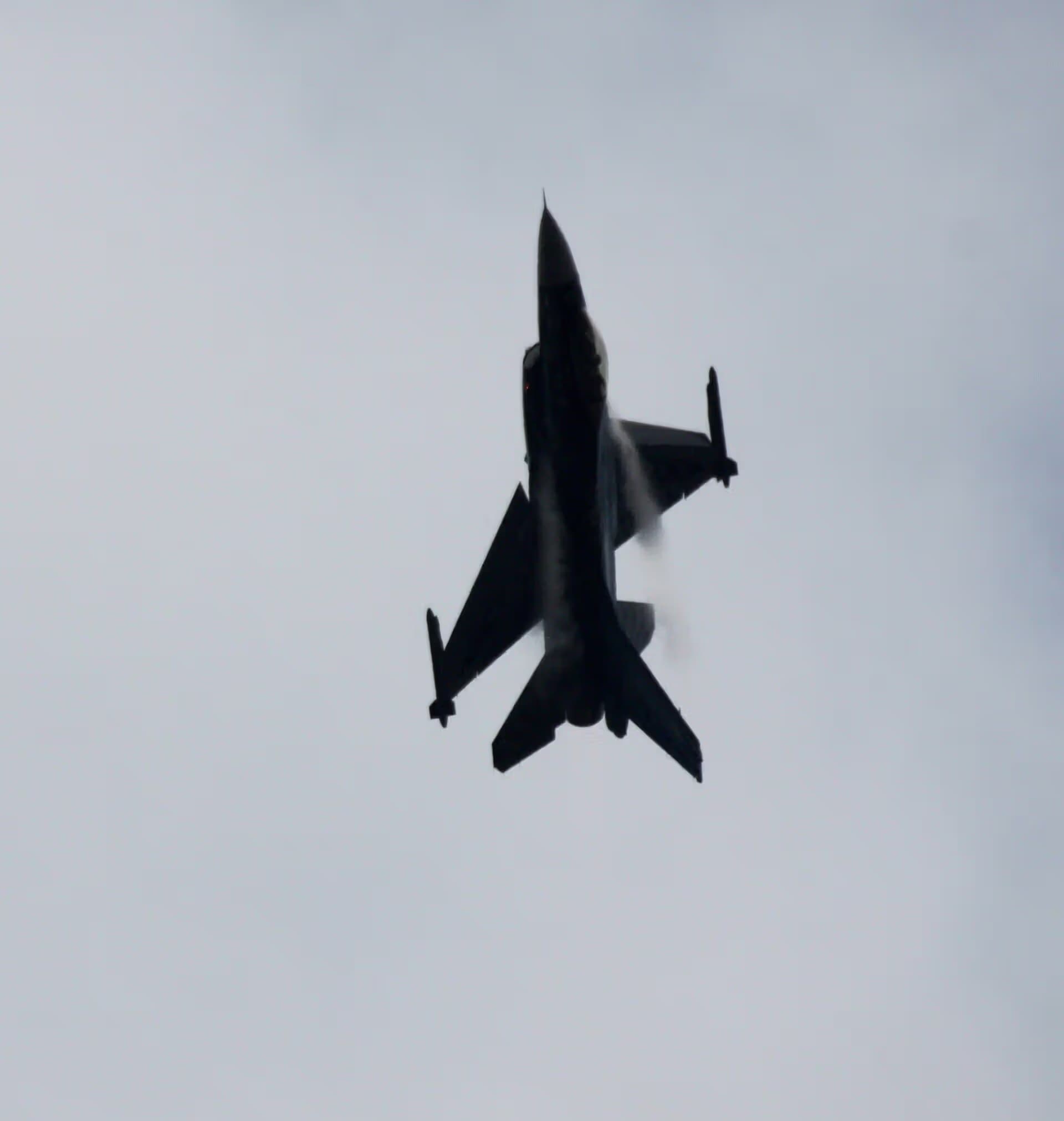 Unidentified — Aircraft