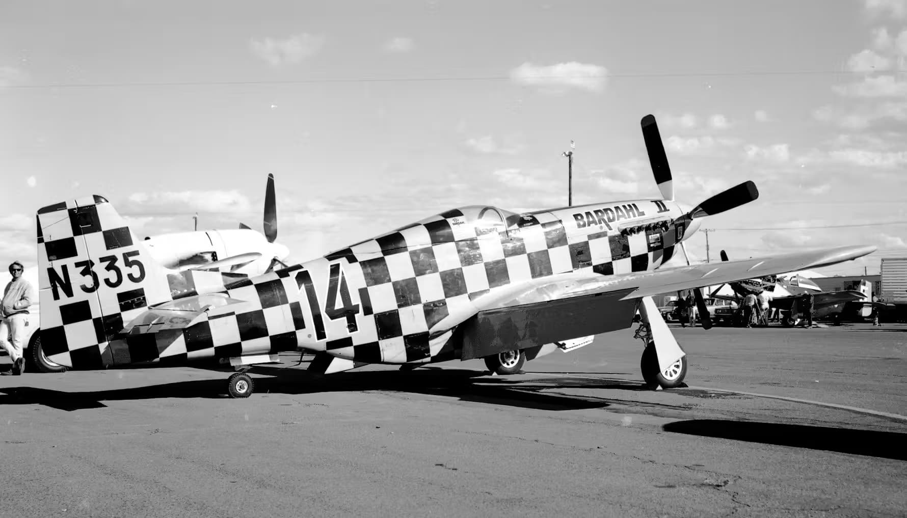 N335 — Warbird