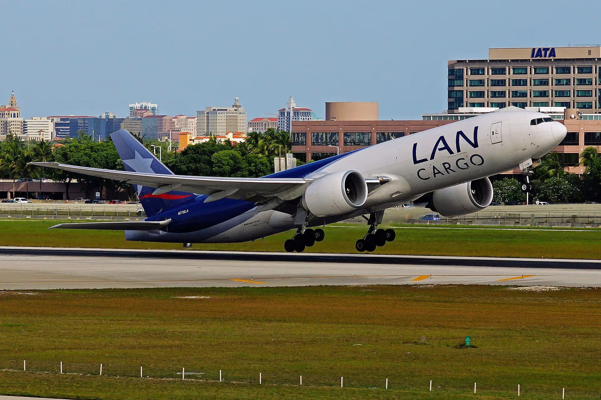 N778LA — Boeing