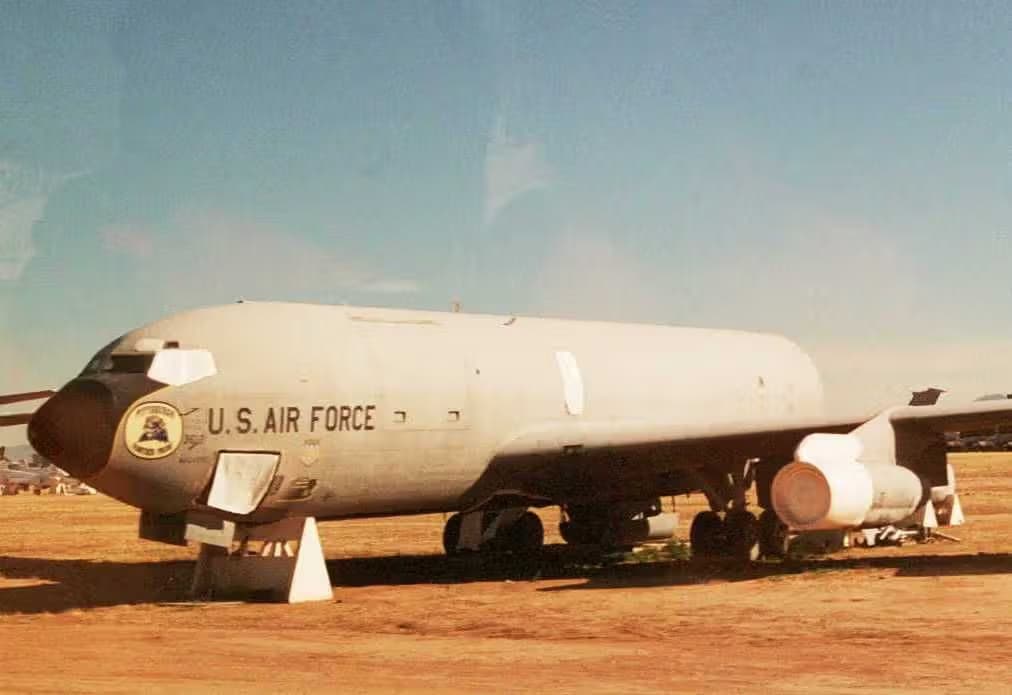 Unidentified — Aircraft