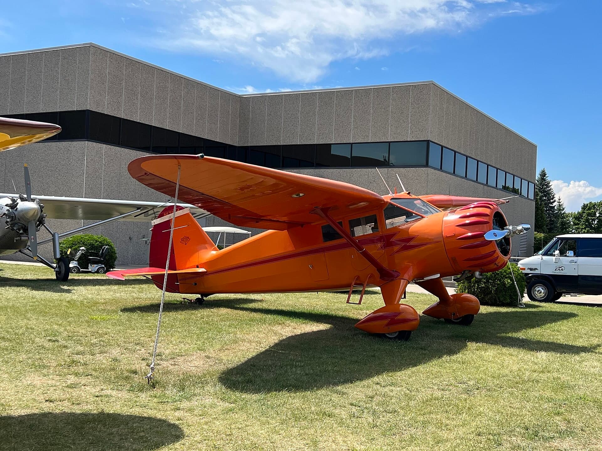 N17124 — Single-engine aircraft