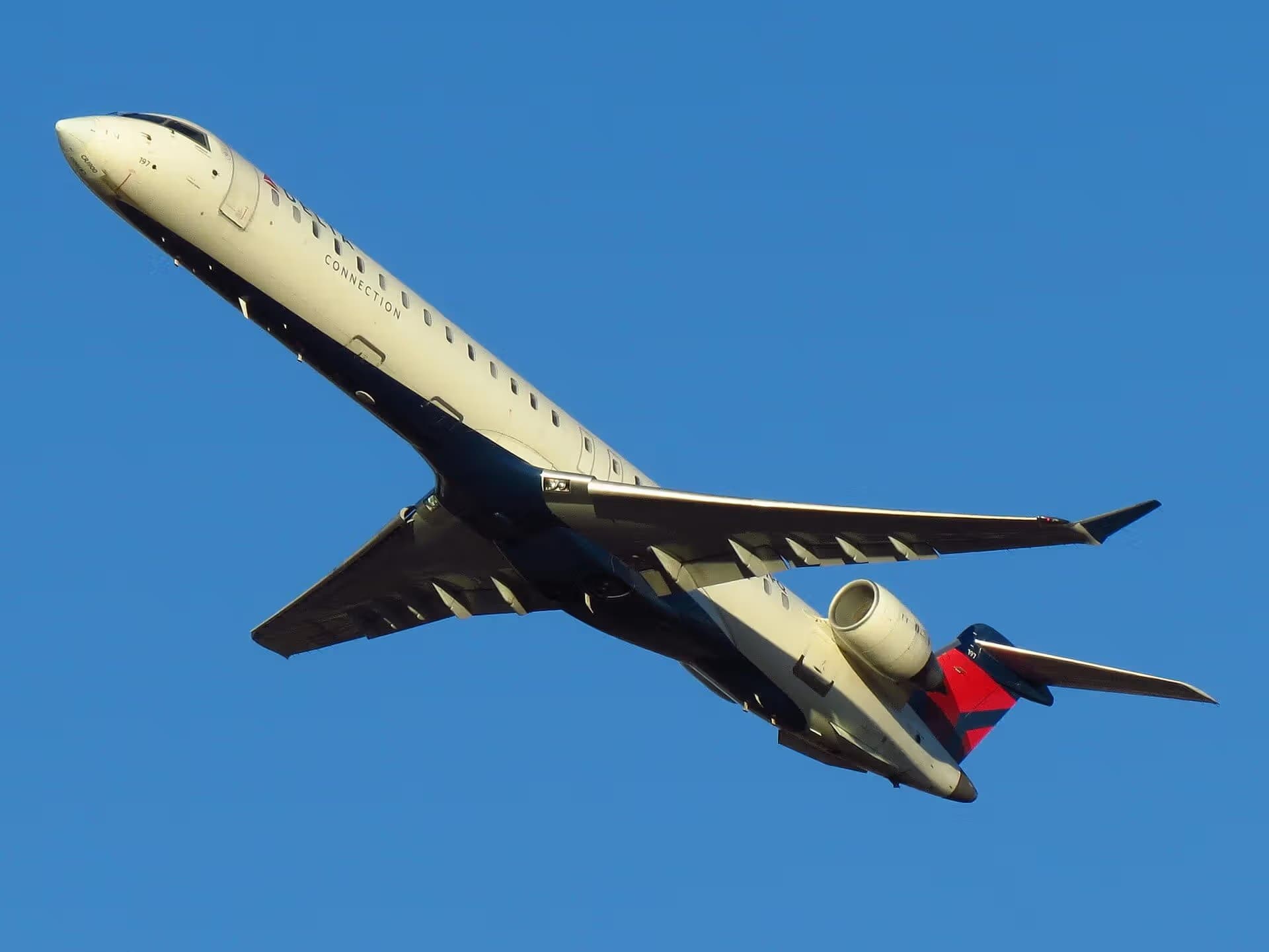 N197PQ — Bombardier