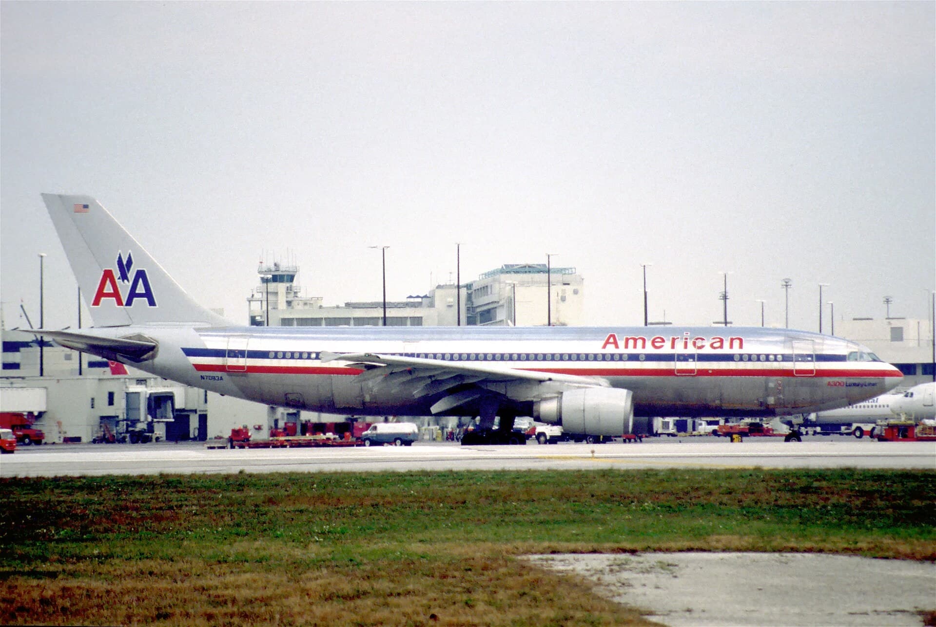 N7083A — Aircraft