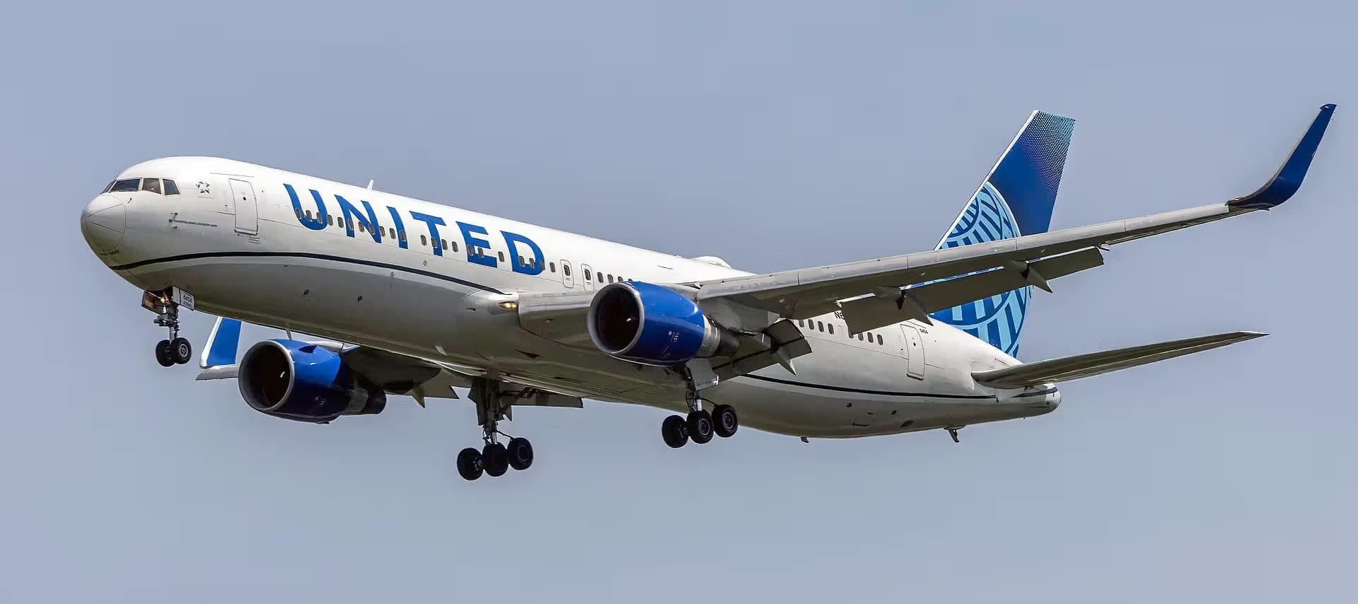 N654UA — Boeing