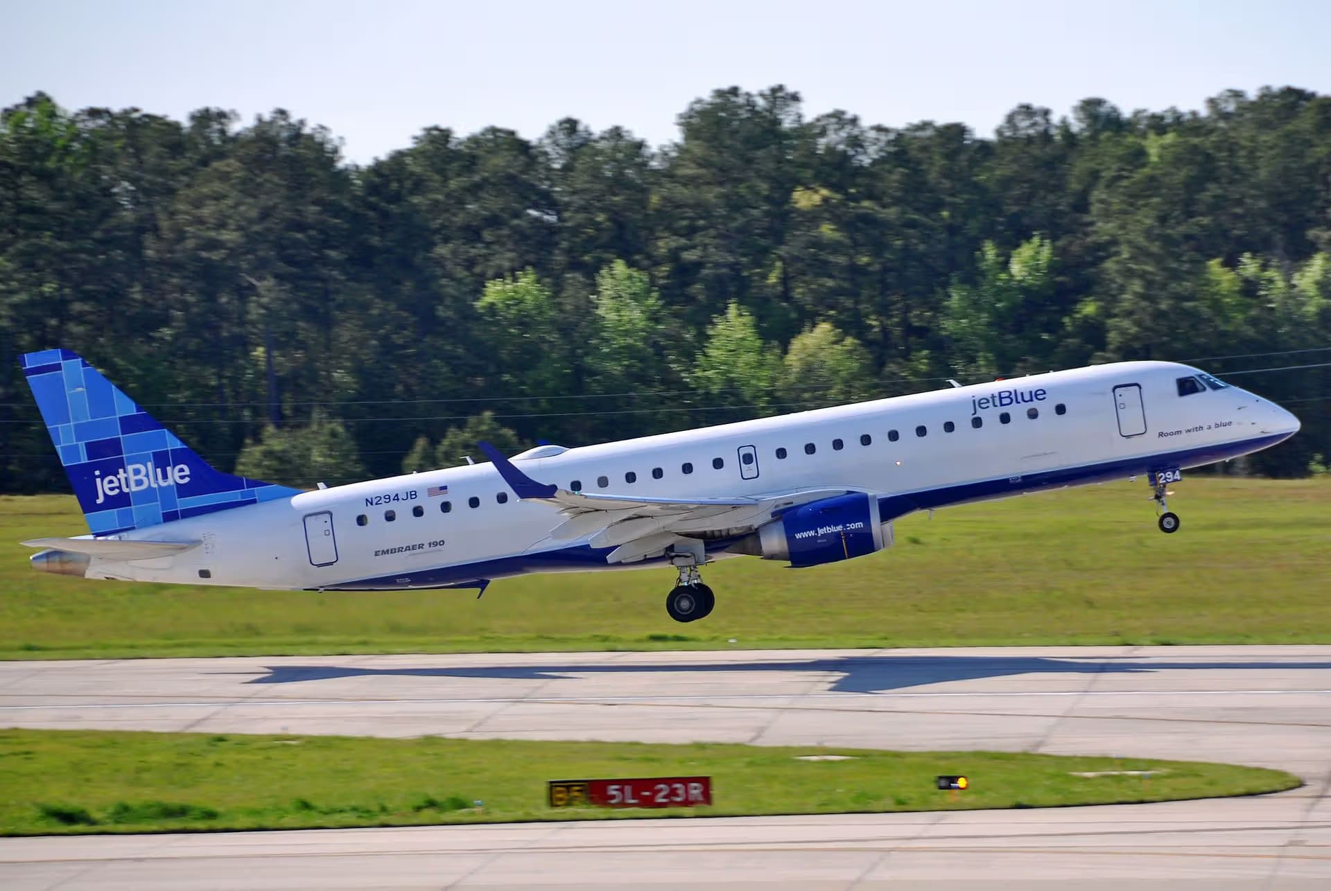 N294JB — Embraer