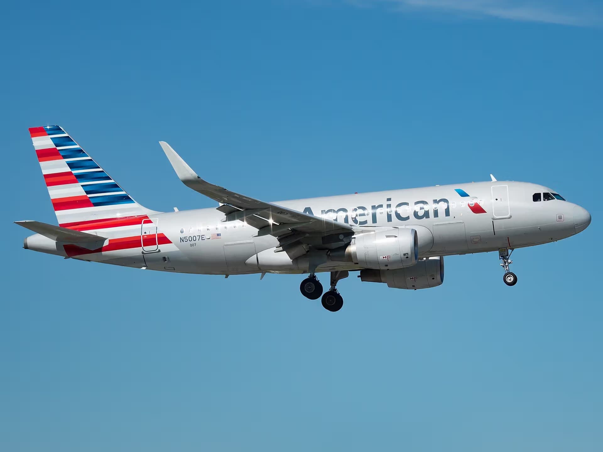 N5007E — Airbus at Miami International Airport