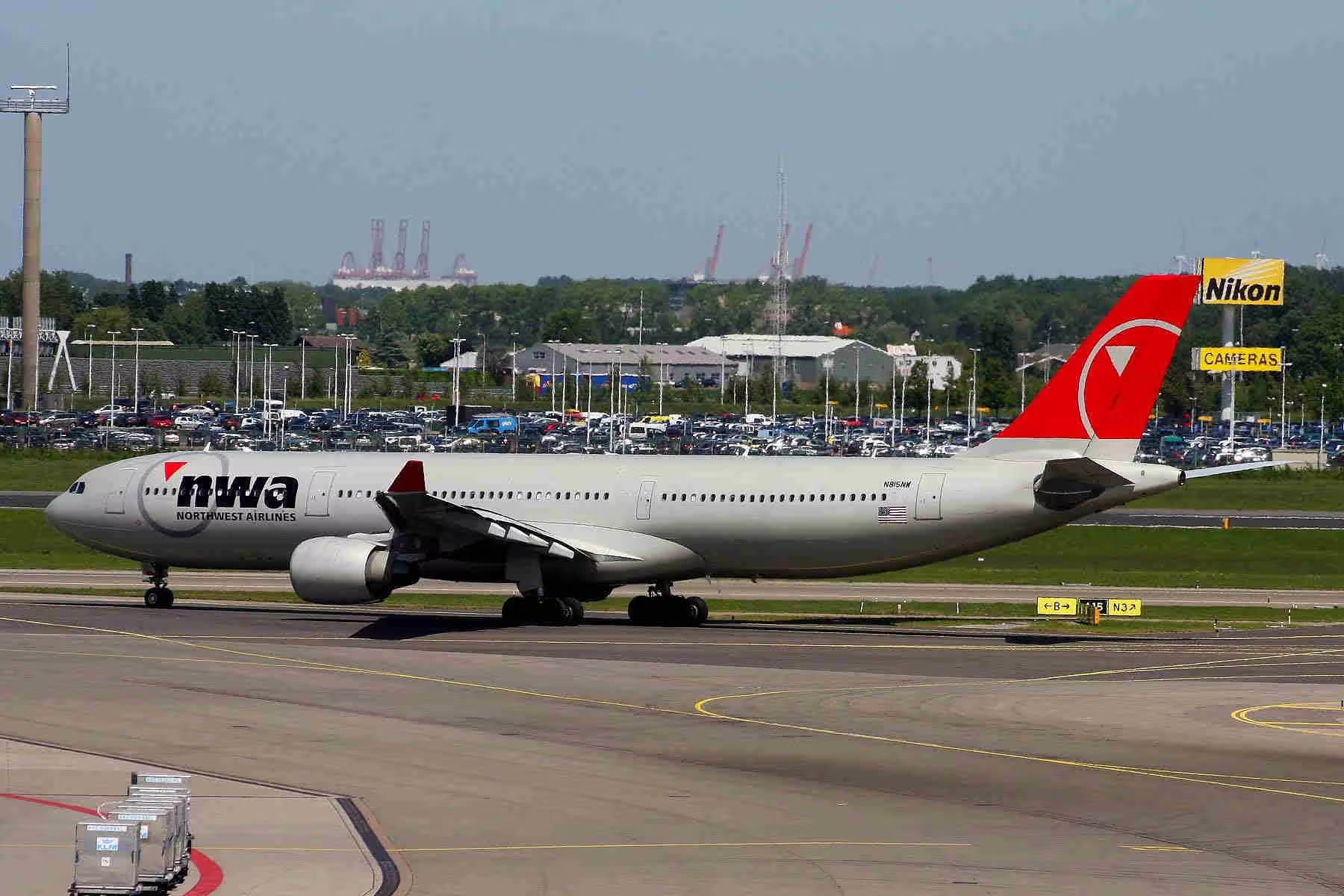 N815NW — Airbus