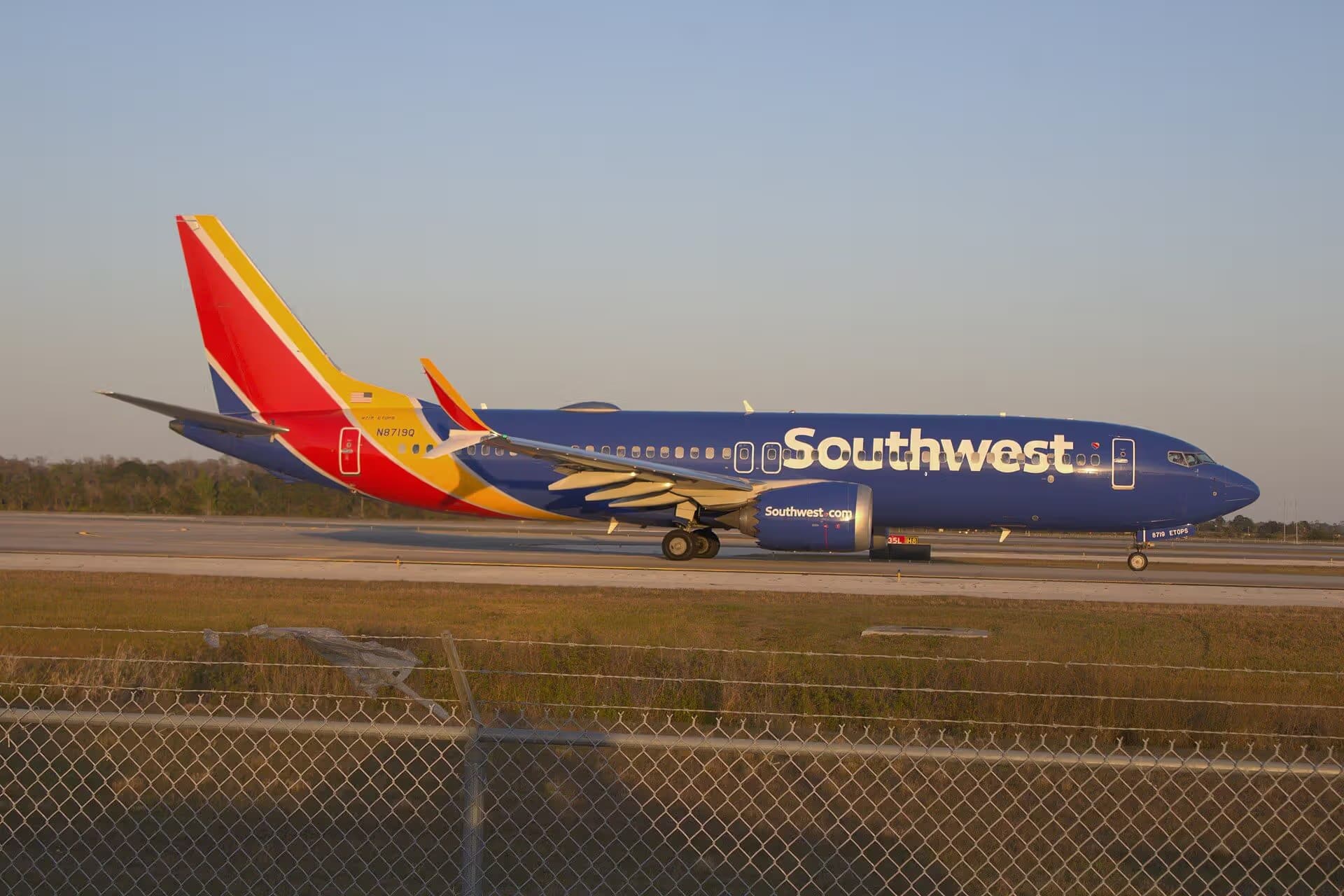 N8719Q — Boeing