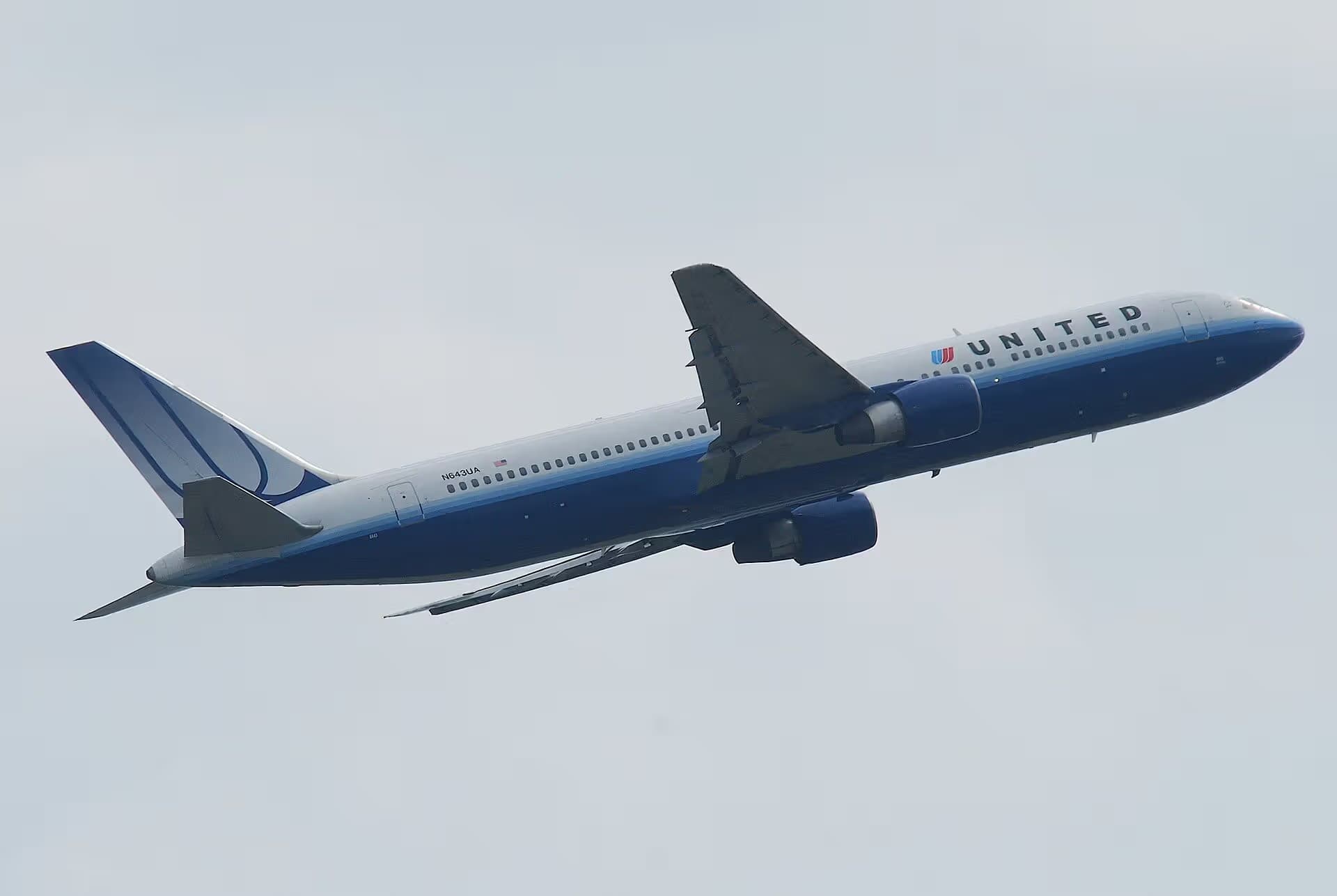 N643UA — Boeing