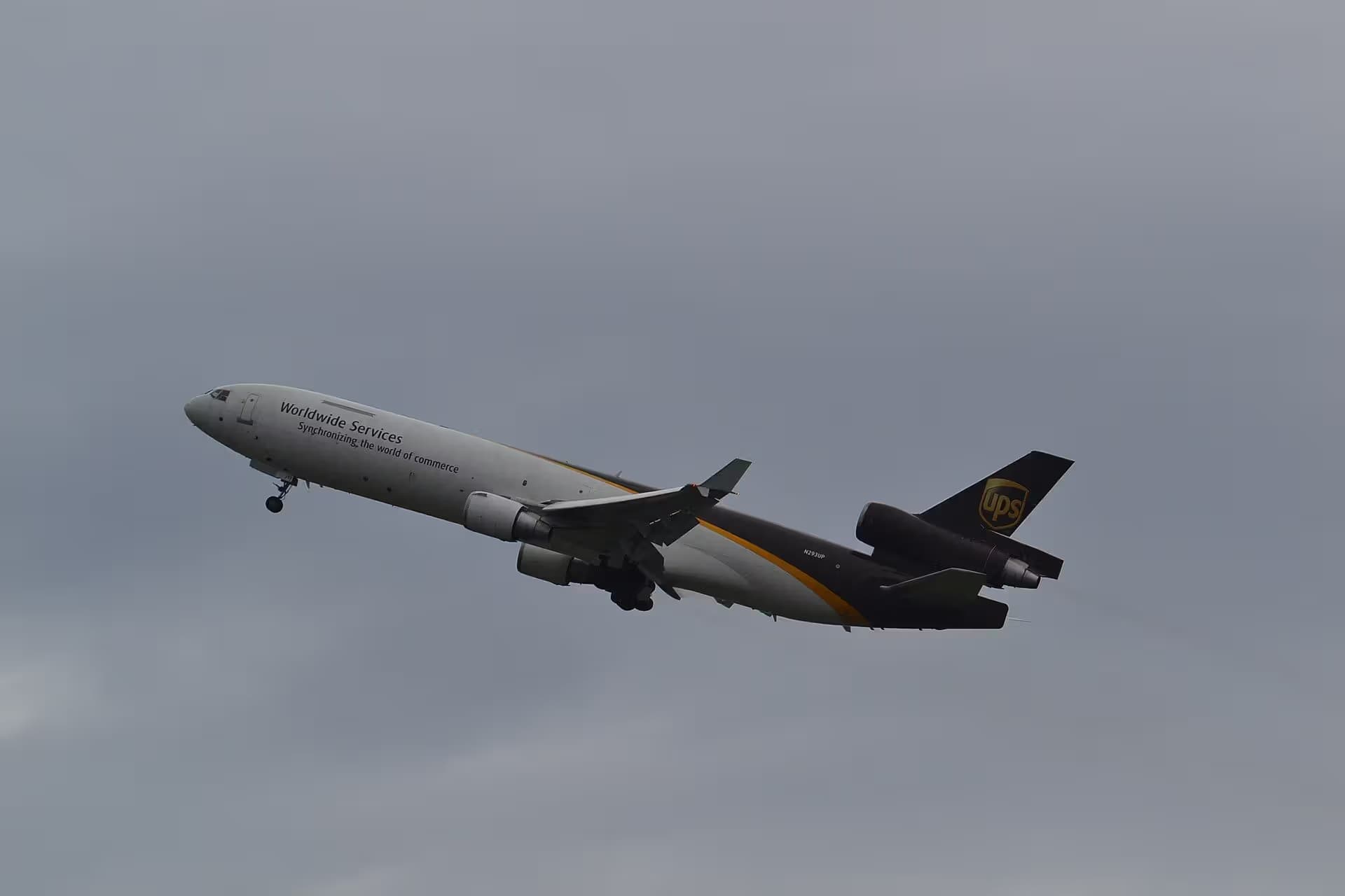 N293UP — Douglas